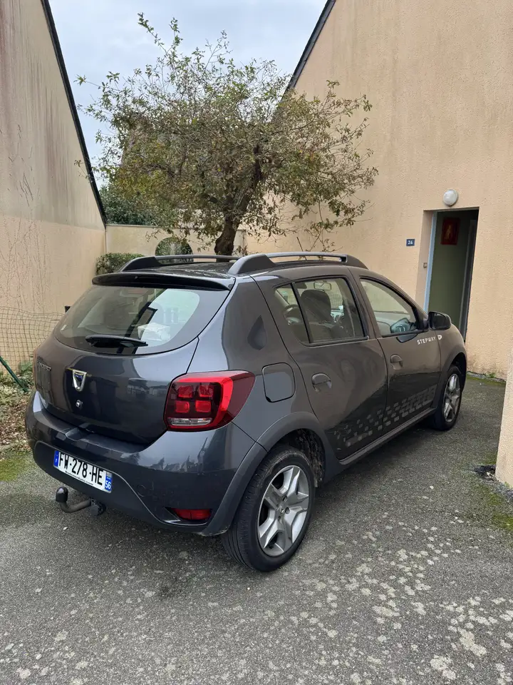 Dacia Sandero TCe 100 Stepway