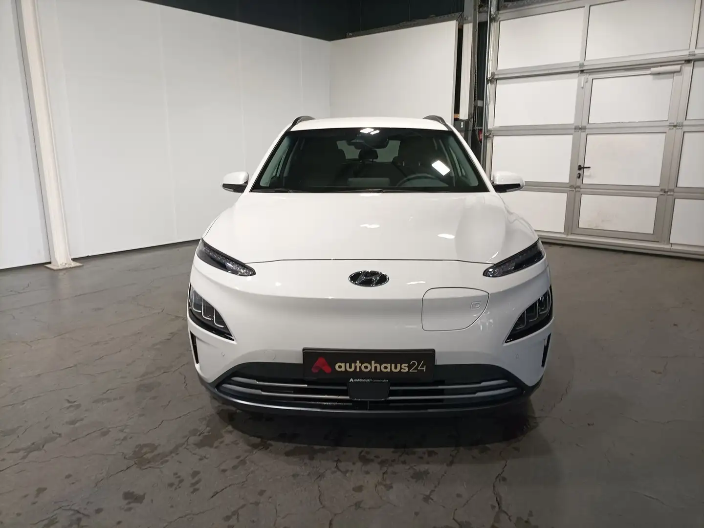 Hyundai Kona Elektro 39,2 kWh Navi|ParkPilot|Kamera Білий - 2