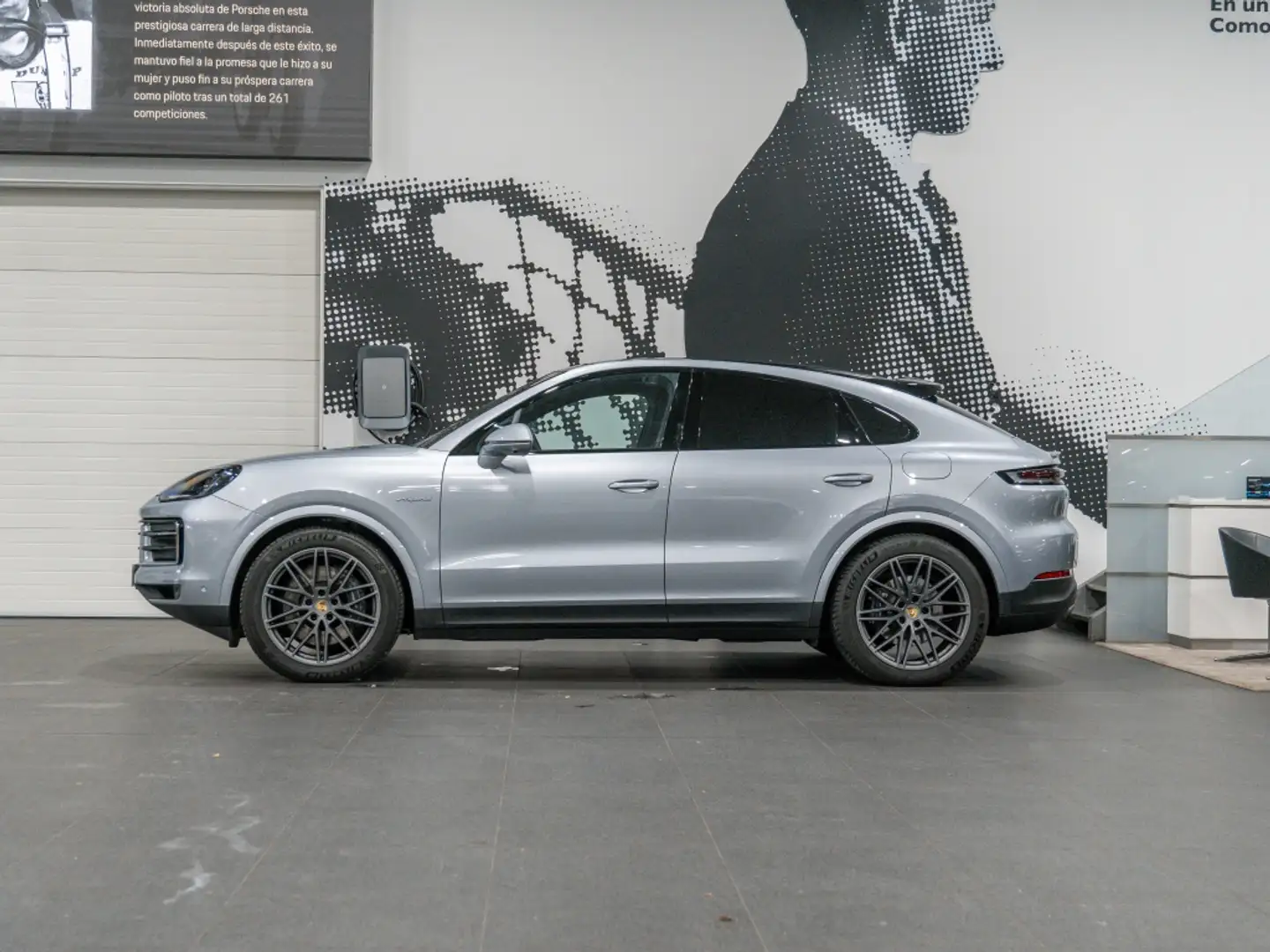 Porsche Cayenne Coupé E-Hybrid Aut. Plateado - 2