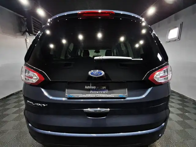 Ford Galaxy view 7