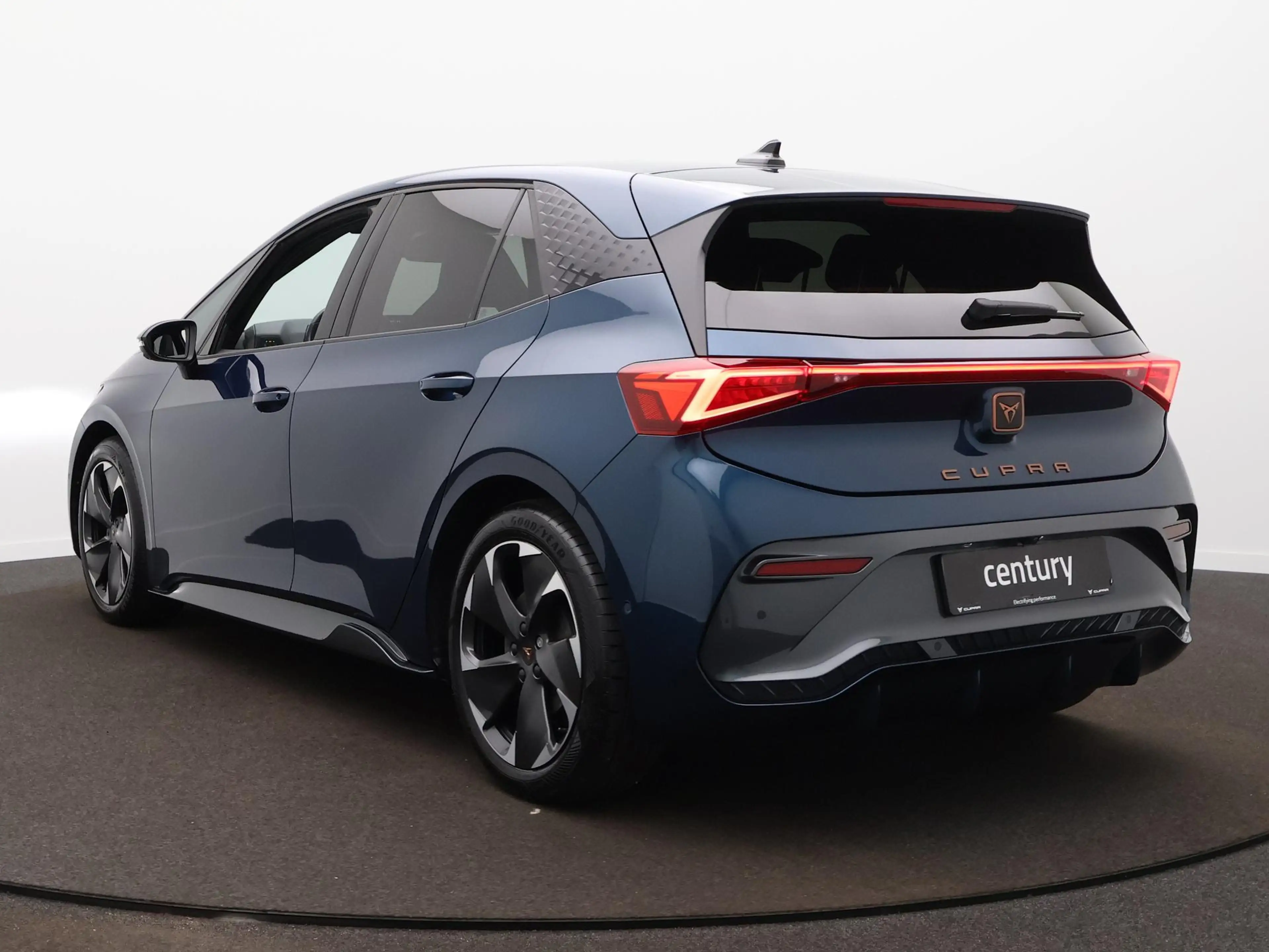 CUPRA Born Business 62 kWh | 360 Camera | Panodak | Beats | E — photo 8