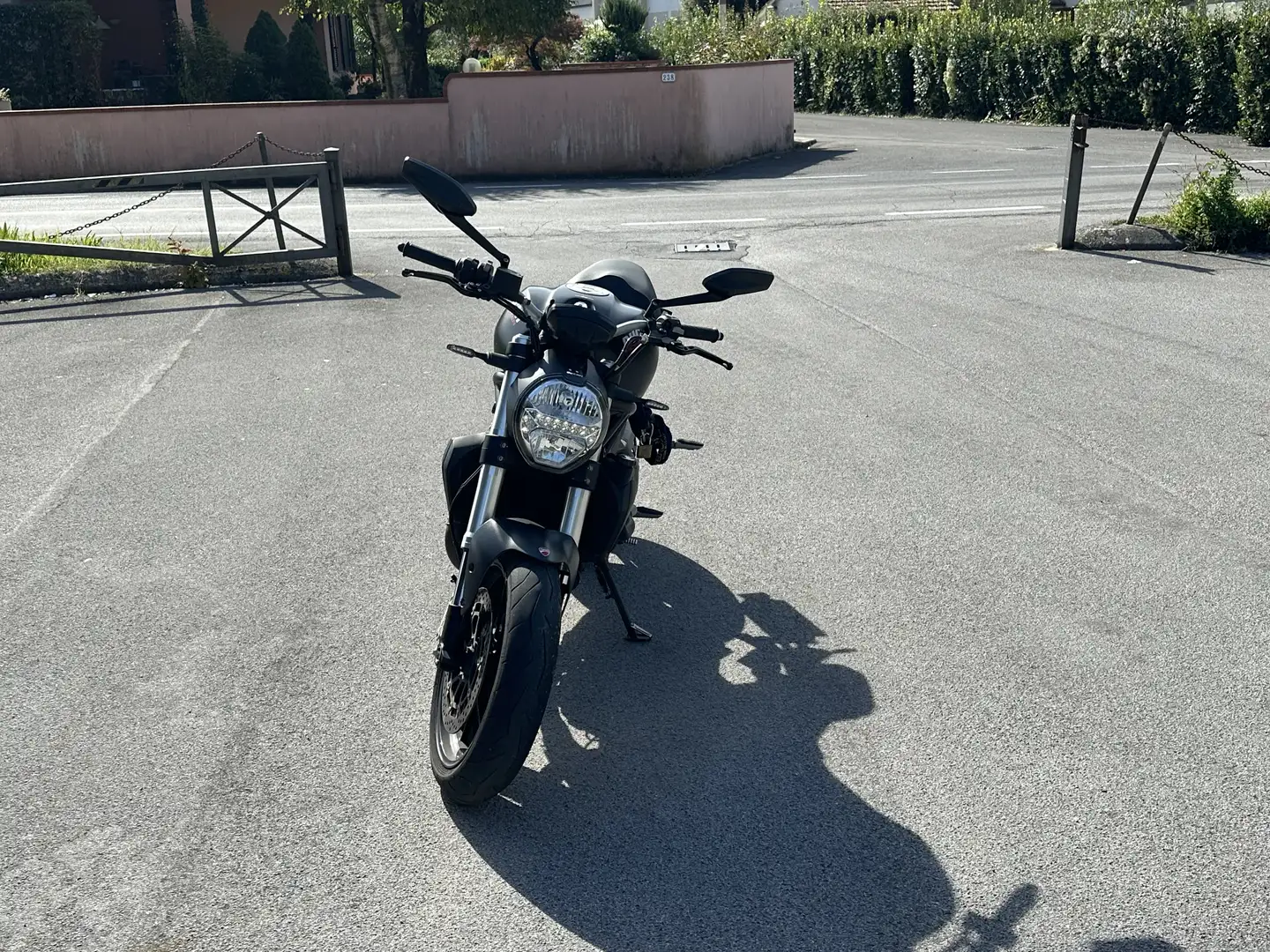 Ducati Monster 821 versione 35kw Nero - 2