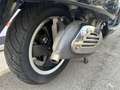 Vespa GTS 300 - thumbnail 2