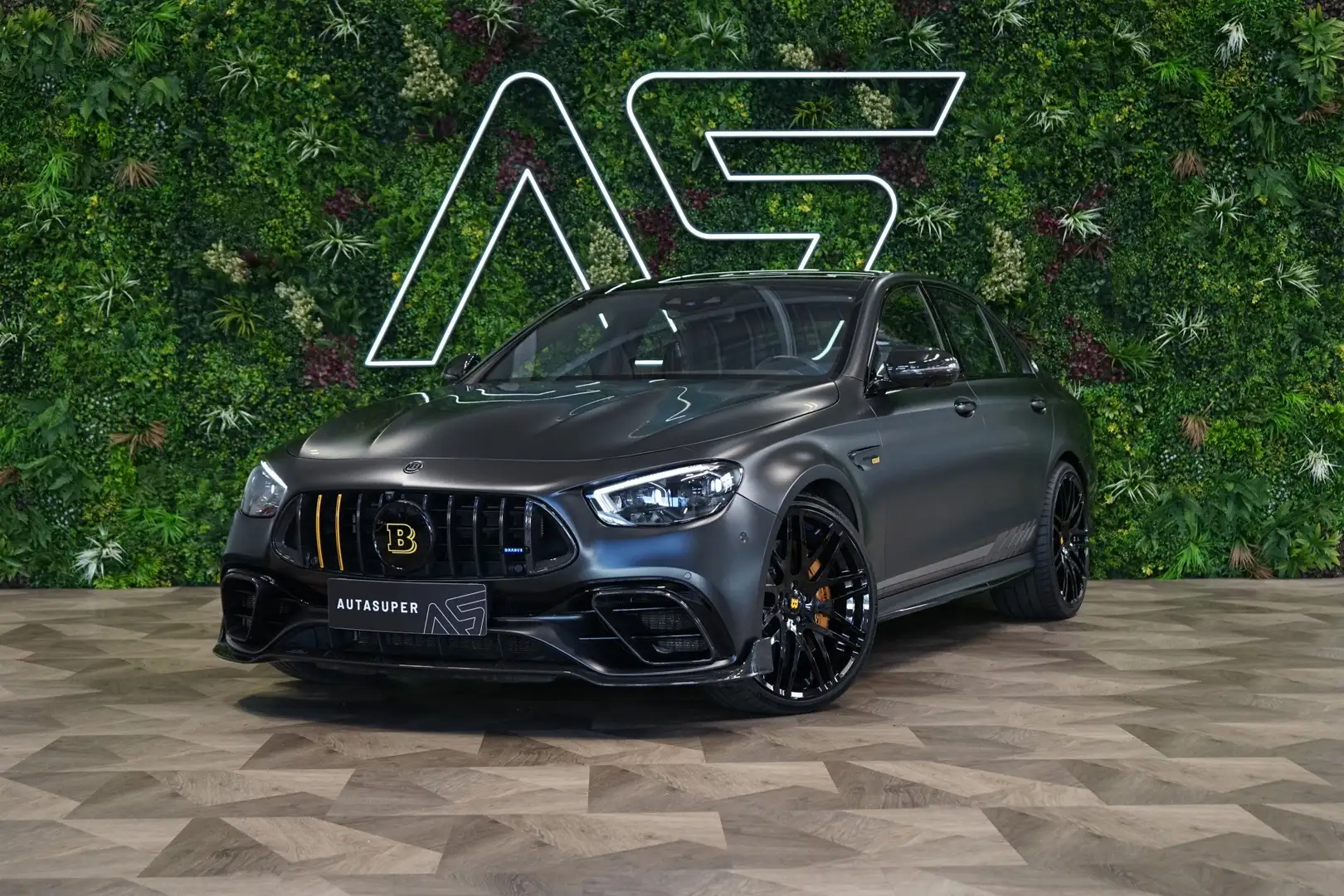 Mercedes-Benz E 63 AMG Brabus E 800 4.0 V8 800 ch - TVA récupérable Noir - 1