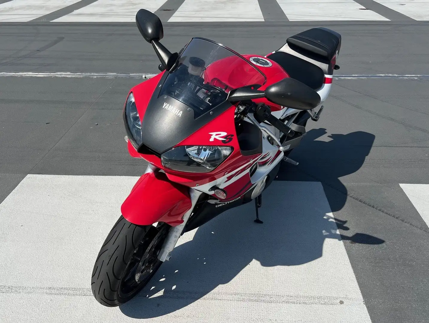 Yamaha YZF-R6 Rood - 2