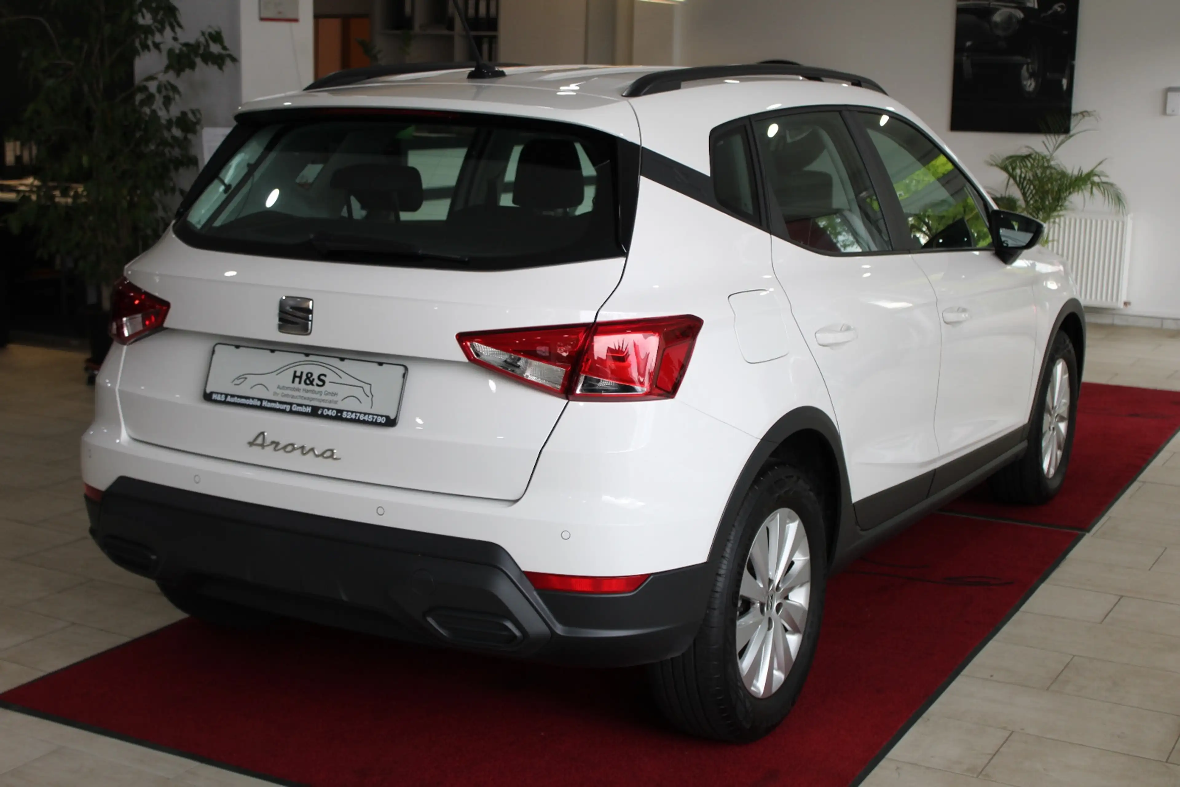 SEAT Arona 1.0 TSI Style 1.Hand*Carplay — photo 8