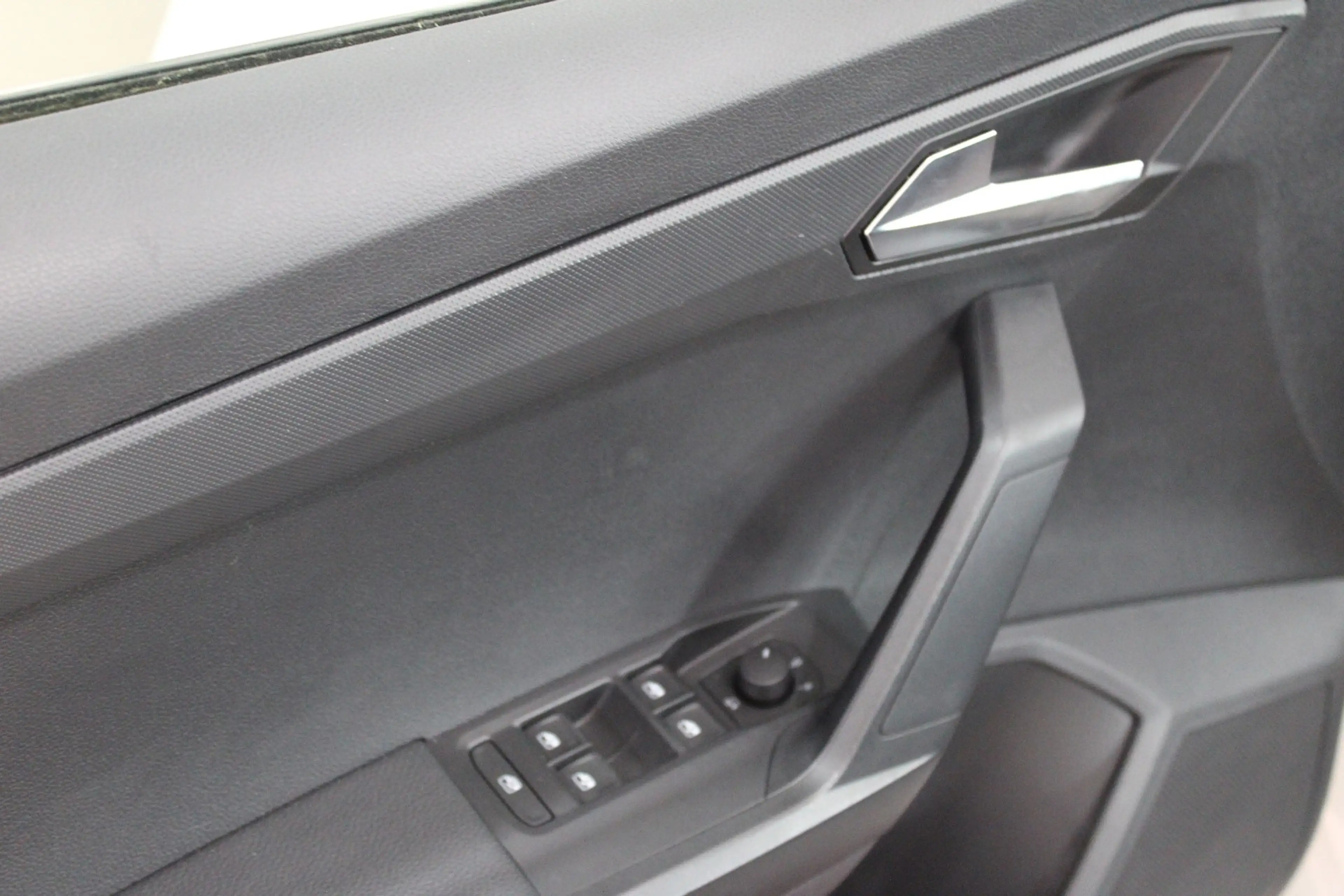 SEAT Arona 1.0 TSI Style 1.Hand*Carplay — photo 11
