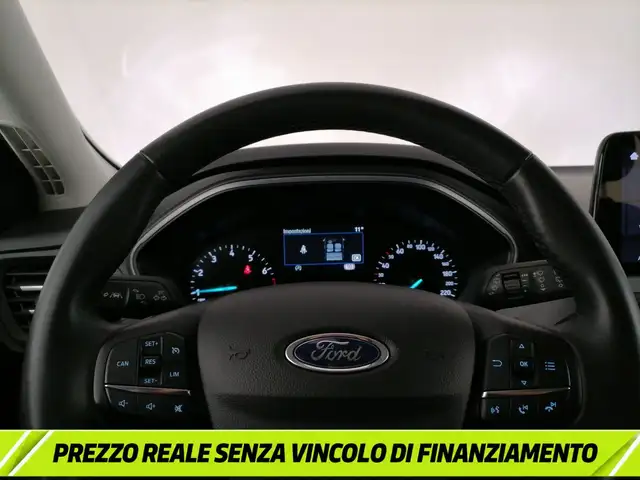 Ford Focus view 23