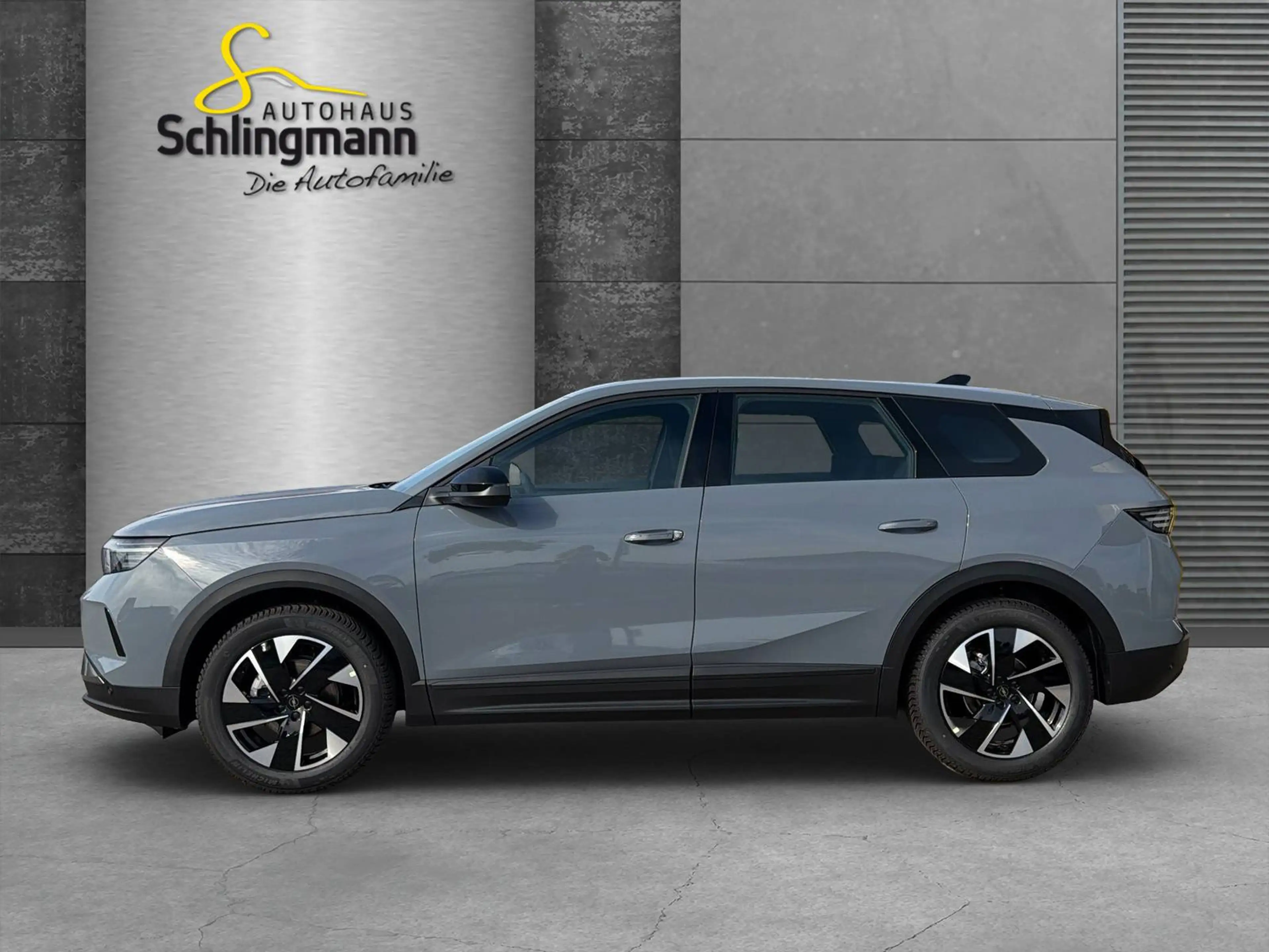 Opel Grandland 1.2 48V Mild- Hybrid 107 kW Edition — photo 2
