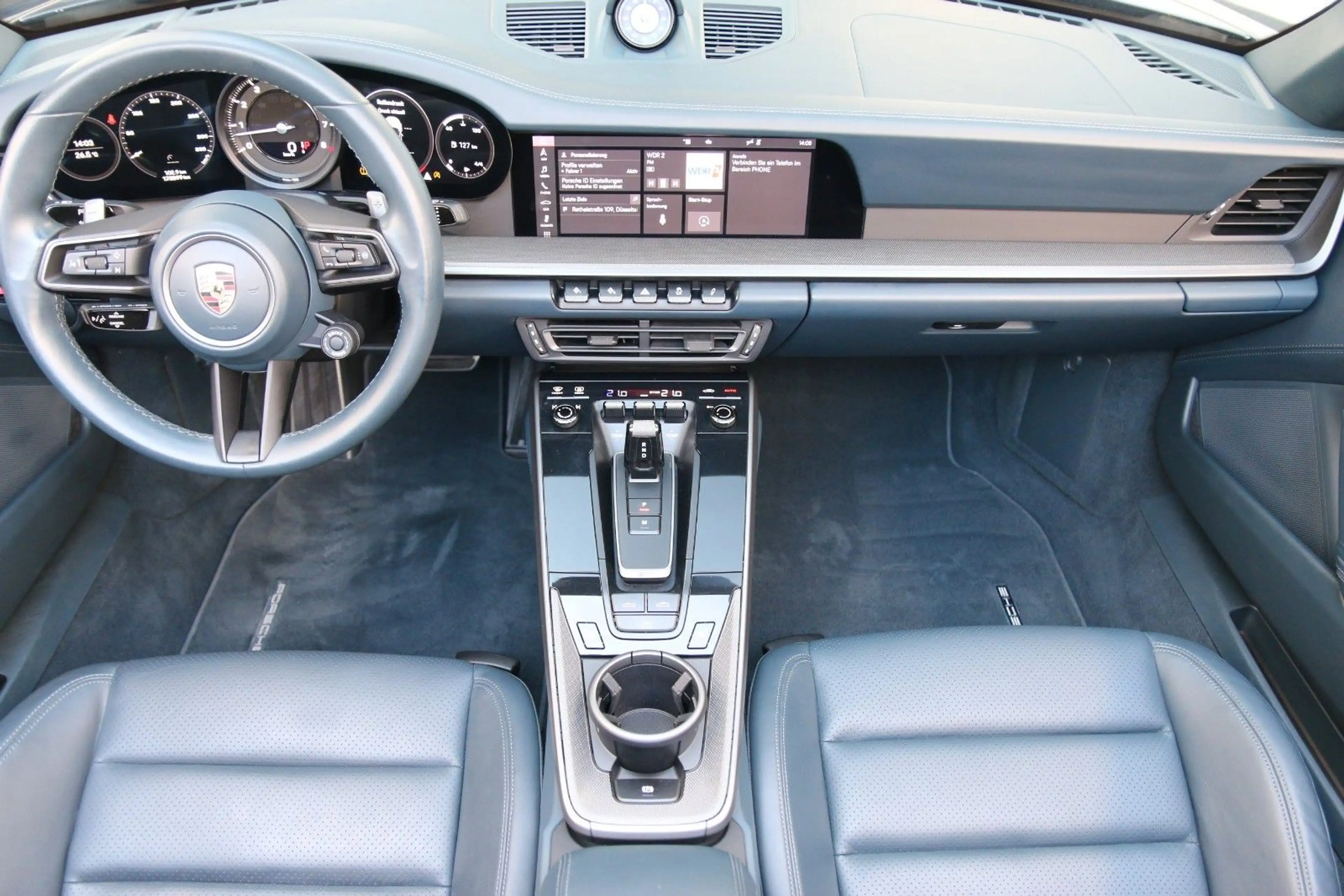 Porsche 992 Carrera S Cabriolet Sport Chrono Vollleder — photo 10