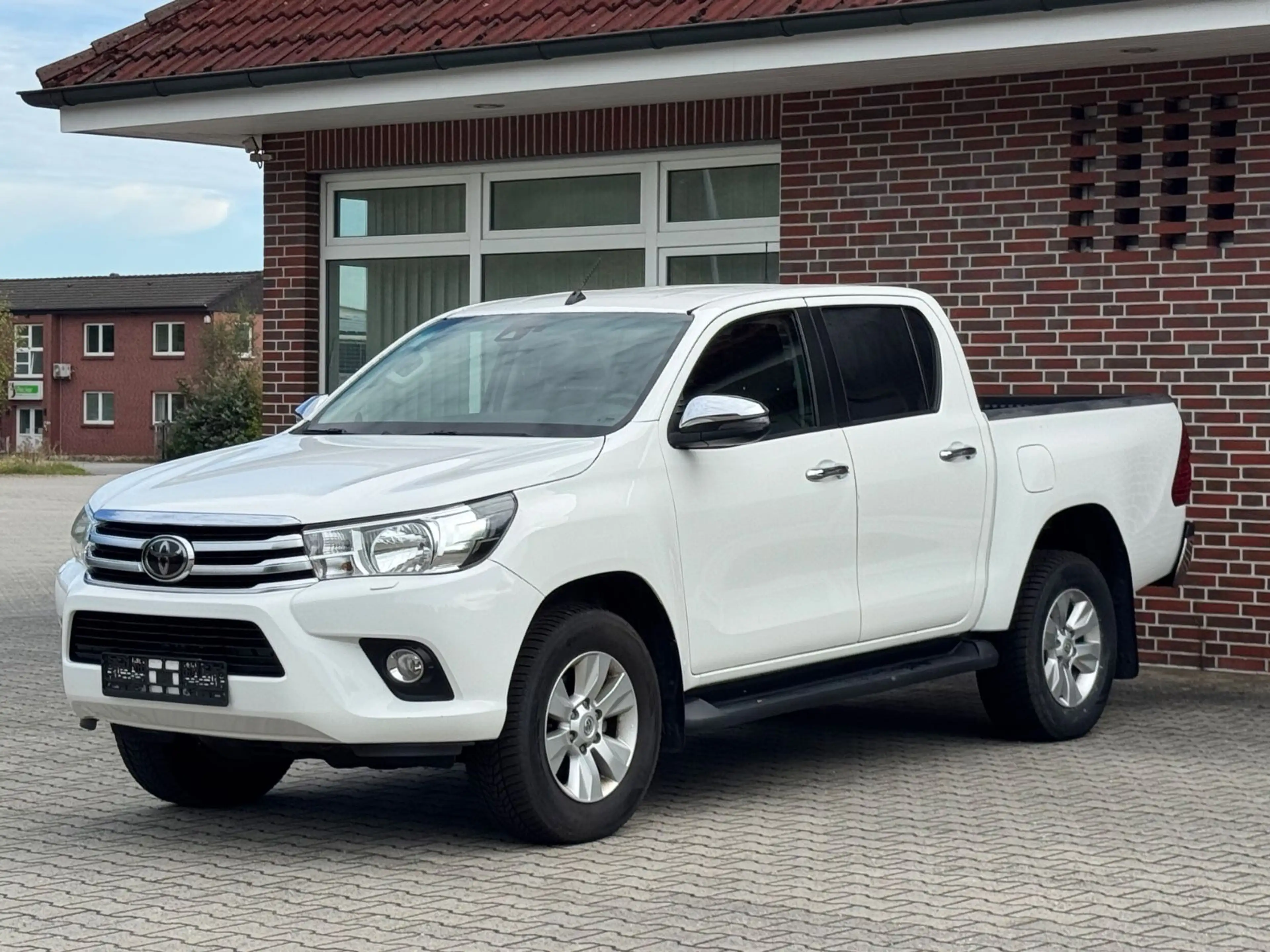 Toyota Hilux Double Cab Duty 4x4*R-KAMERA*AHK* — photo 8