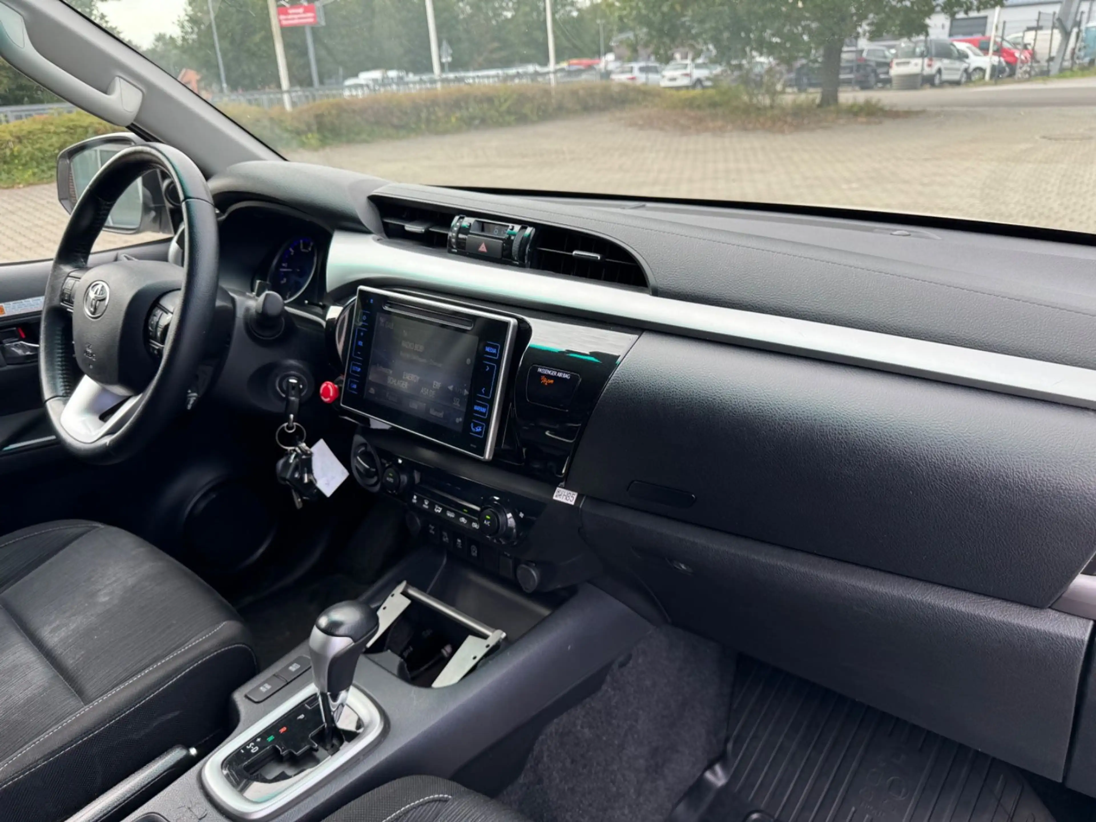 Toyota Hilux Double Cab Duty 4x4*R-KAMERA*AHK* — photo 14