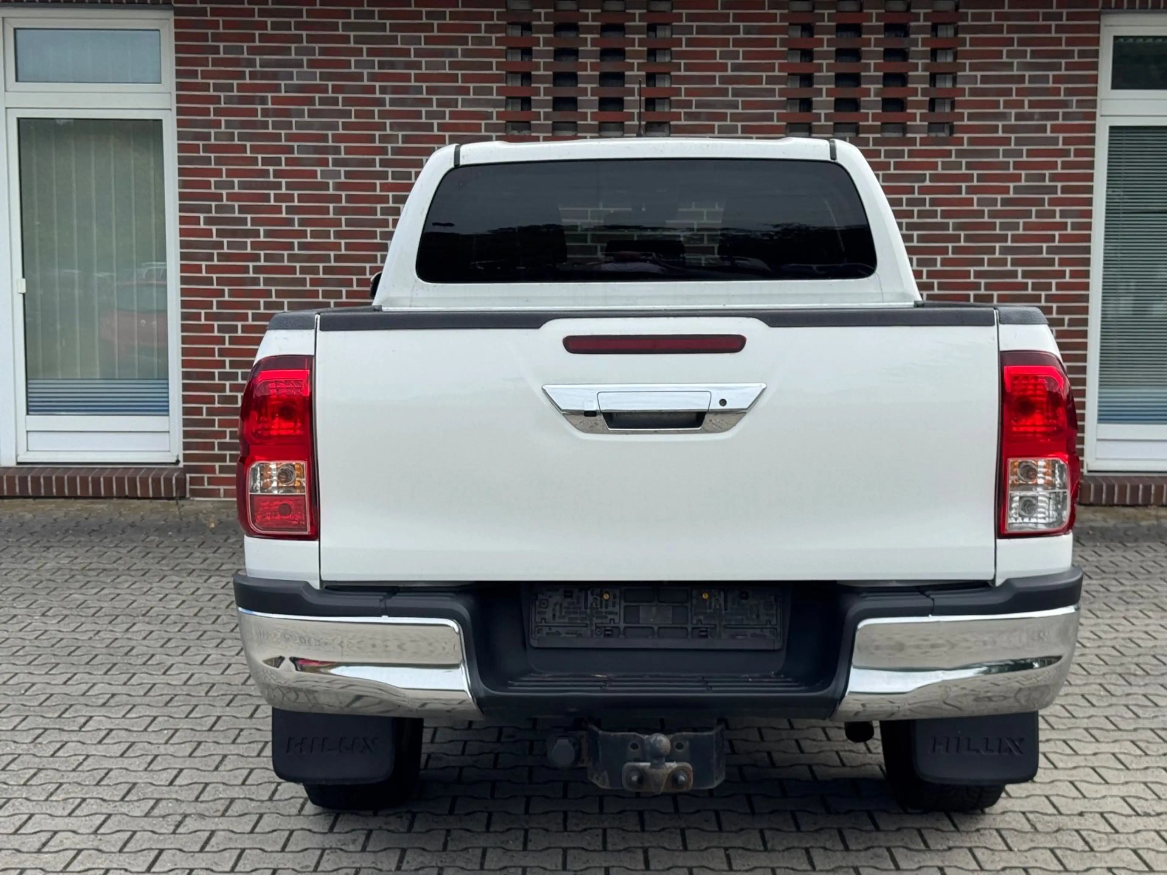 Toyota Hilux Double Cab Duty 4x4*R-KAMERA*AHK* — photo 10