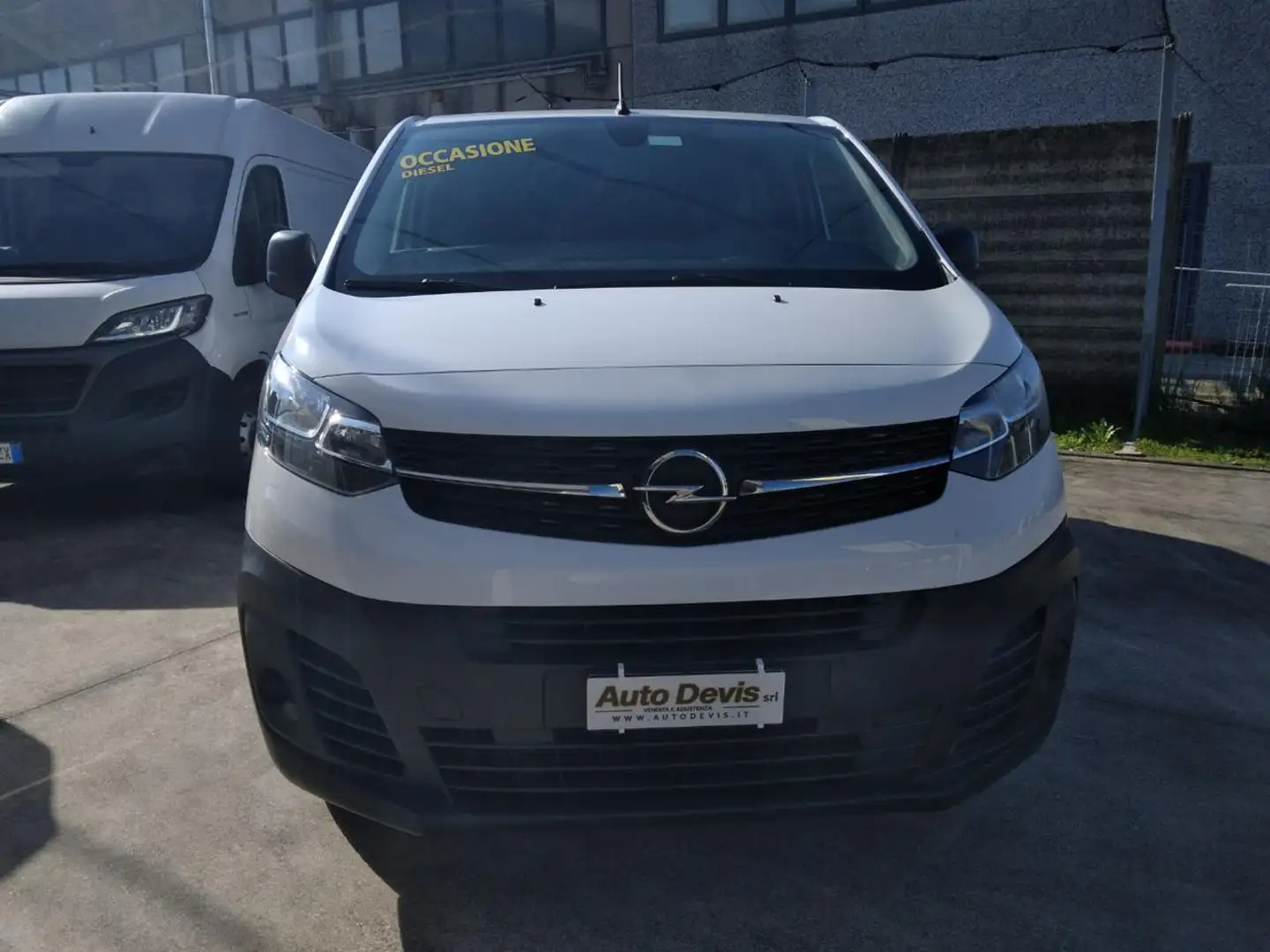 Opel Vivaro 1.5 Diesel Bianco - 1