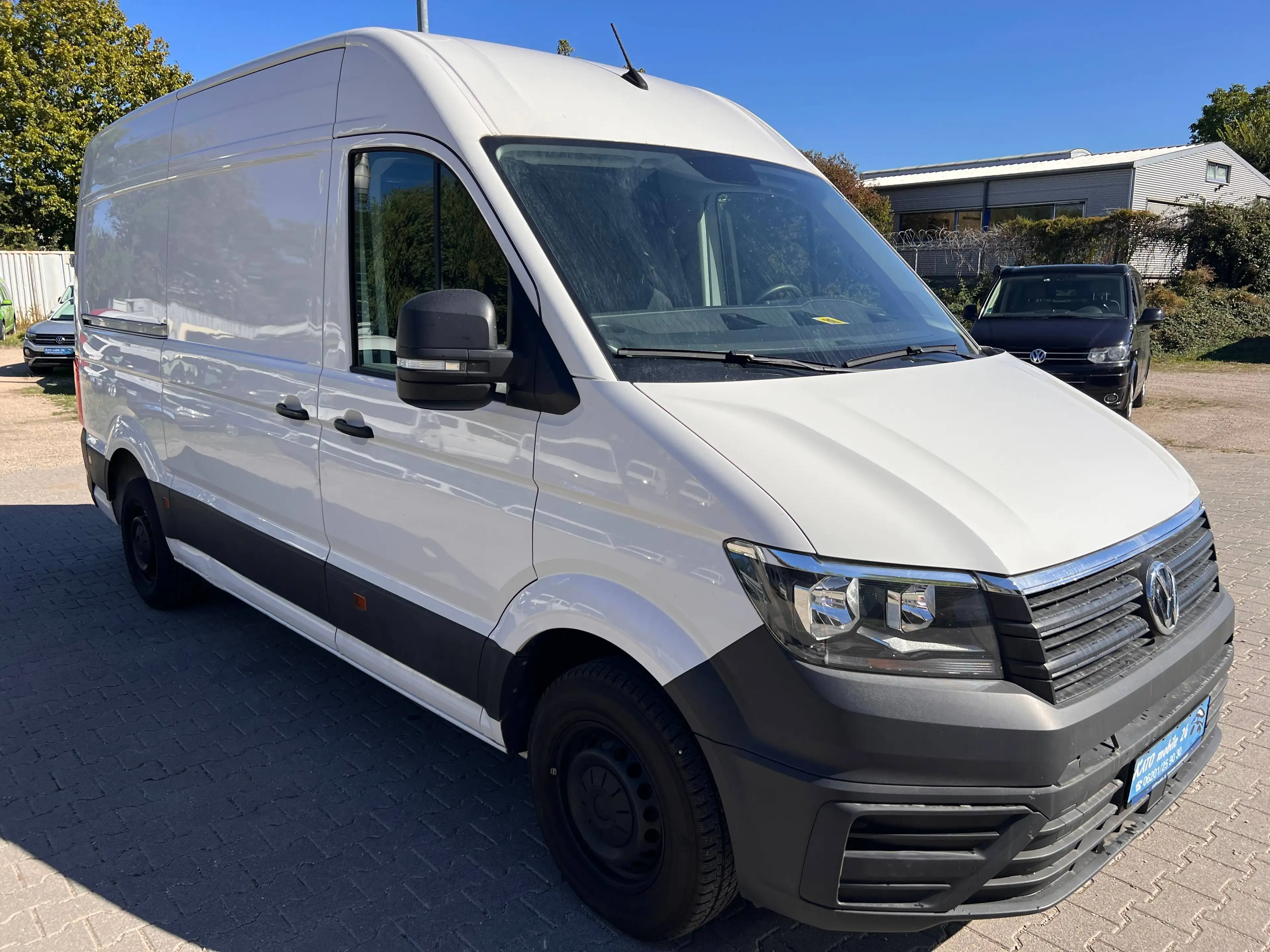 Volkswagen Crafter 35 mittellang Hochdach FWD EcoProfi — photo 3