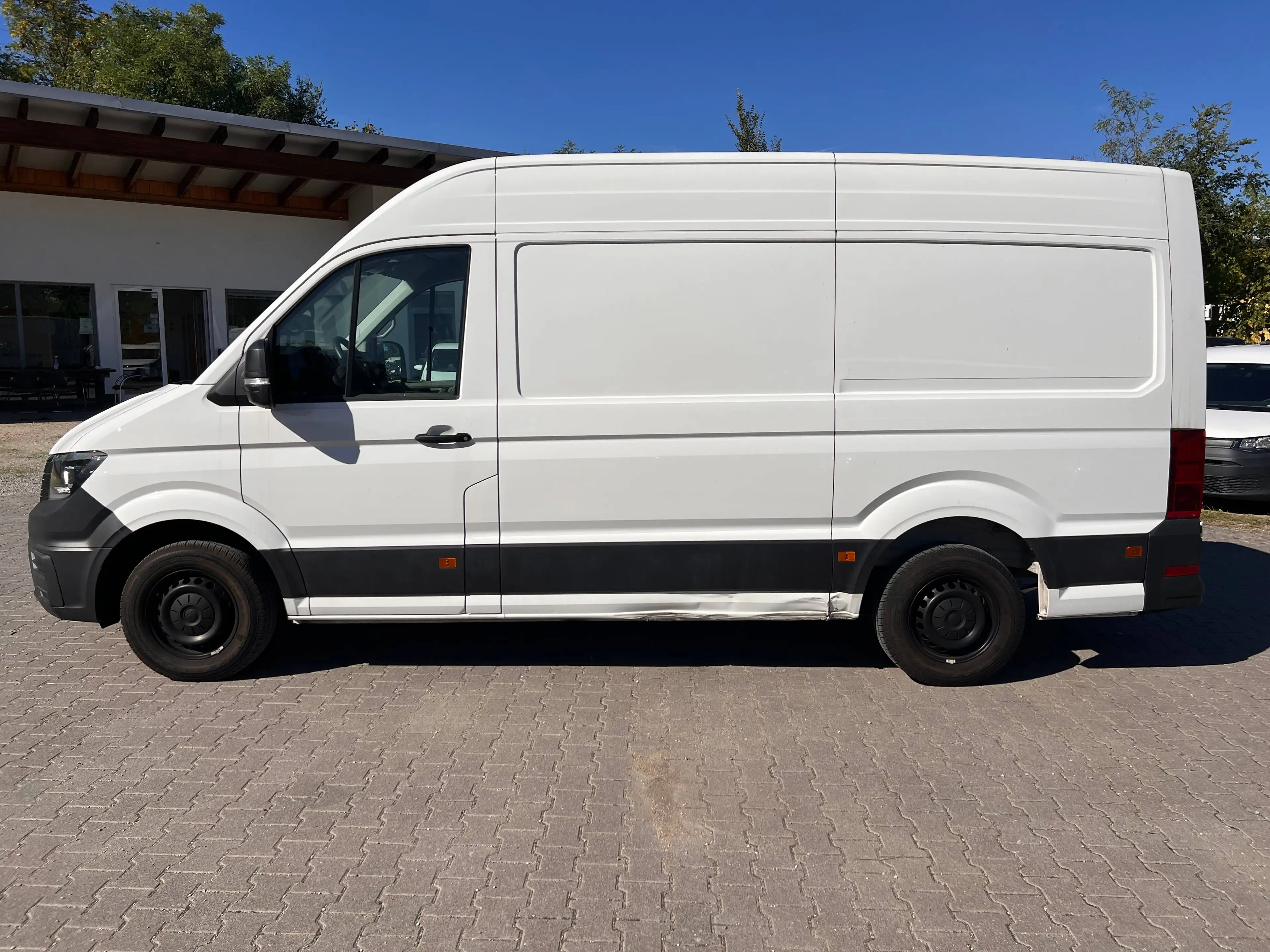 Volkswagen Crafter 35 mittellang Hochdach FWD EcoProfi — photo 5