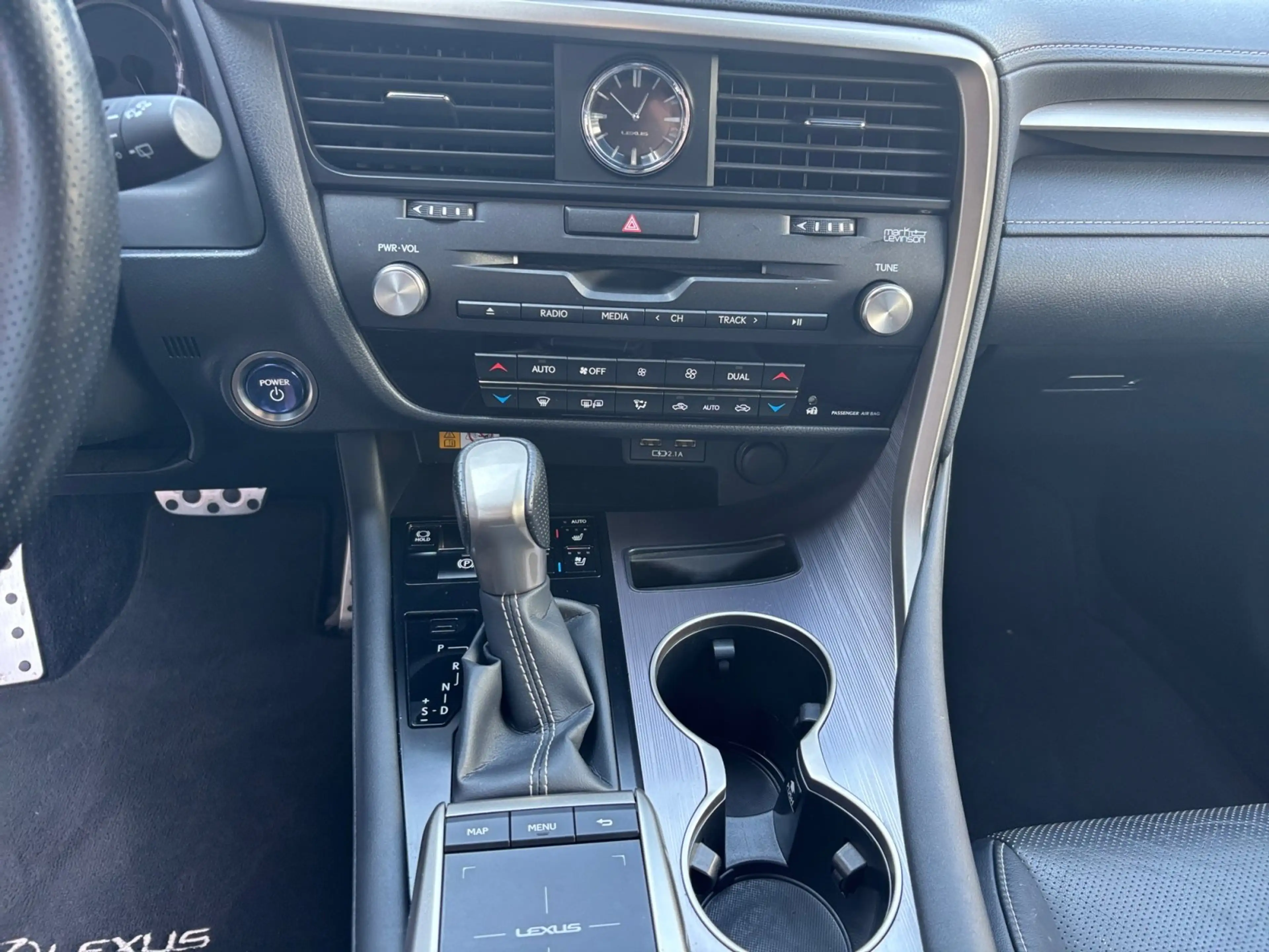 Lexus RX 450h E-Four F-Sport 8FACH/PANO/360 — photo 12