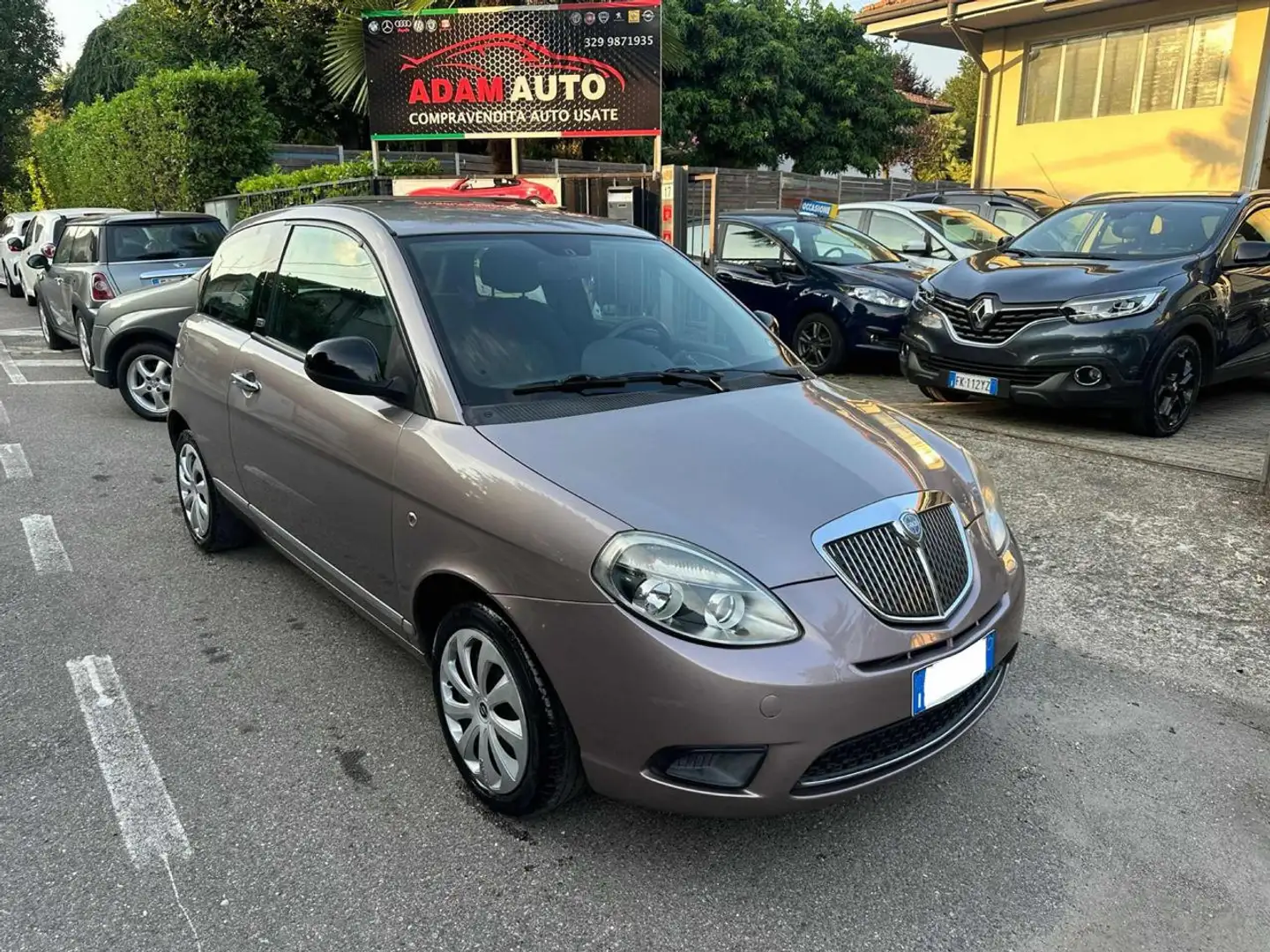 Lancia Ypsilon 1.2 69 CV Elle Grijs - 1