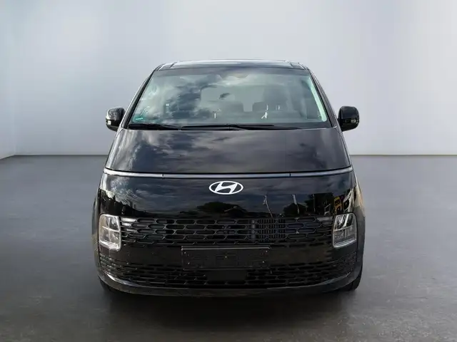 Hyundai STARIA 1,6 T-GDI HEV EaAcPa PaPak el.HK el.Schie 165 k...