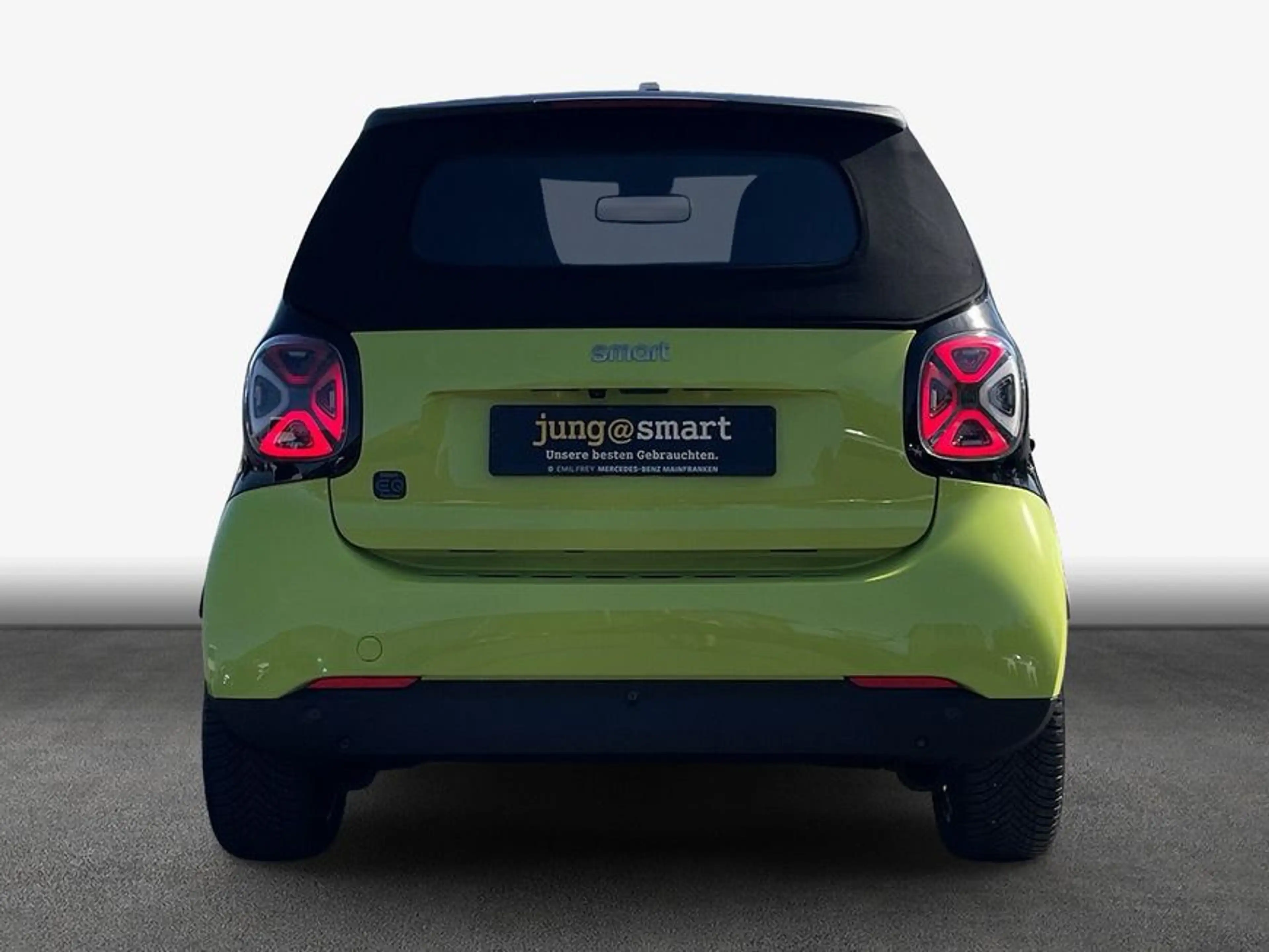 smart forTwo fortwo cabrio EQ prime Exclusive 22KW-Lader — photo 6