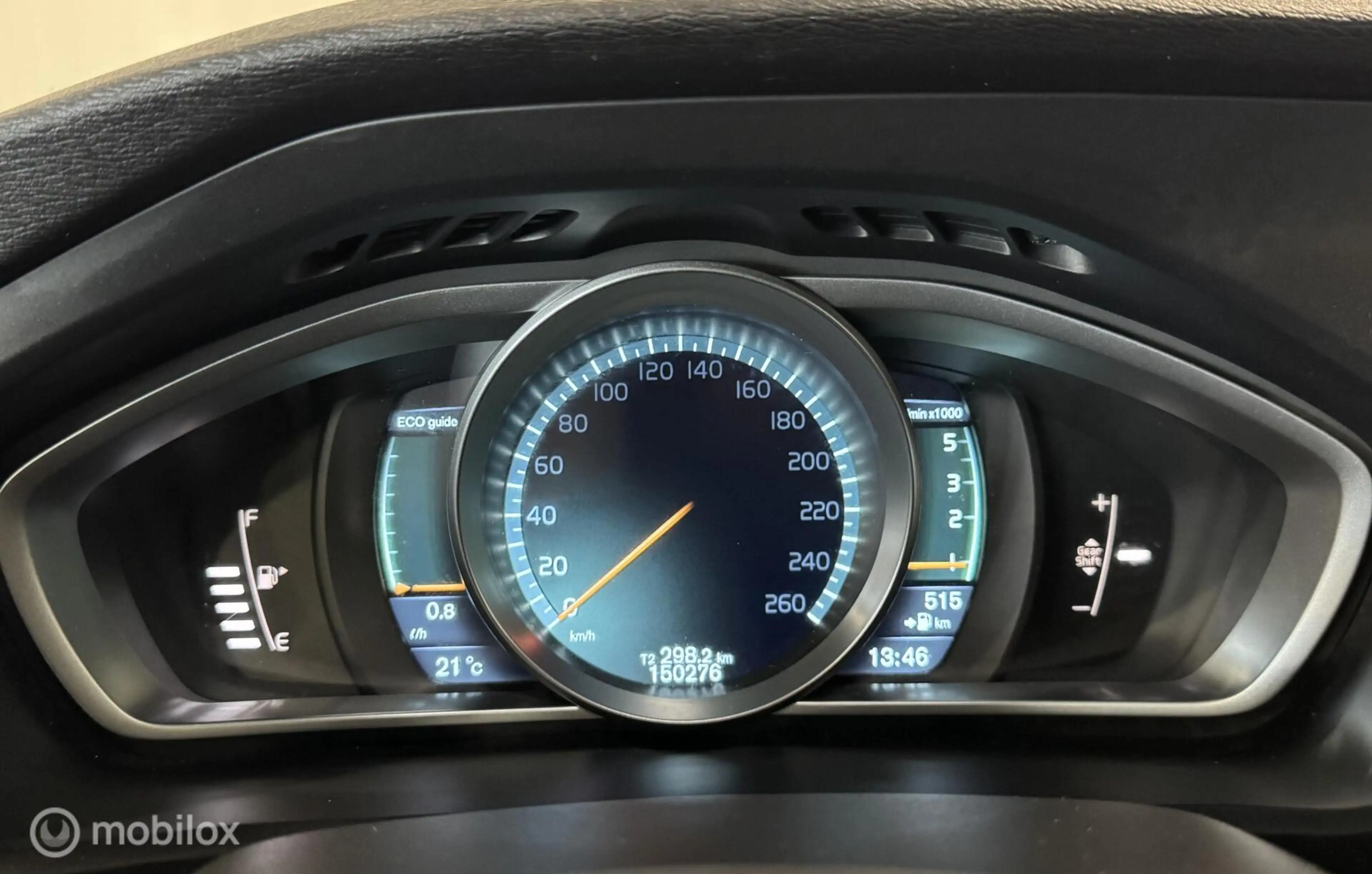 Volvo V40 Cross Country 1.6 D2 Momentum — photo 17