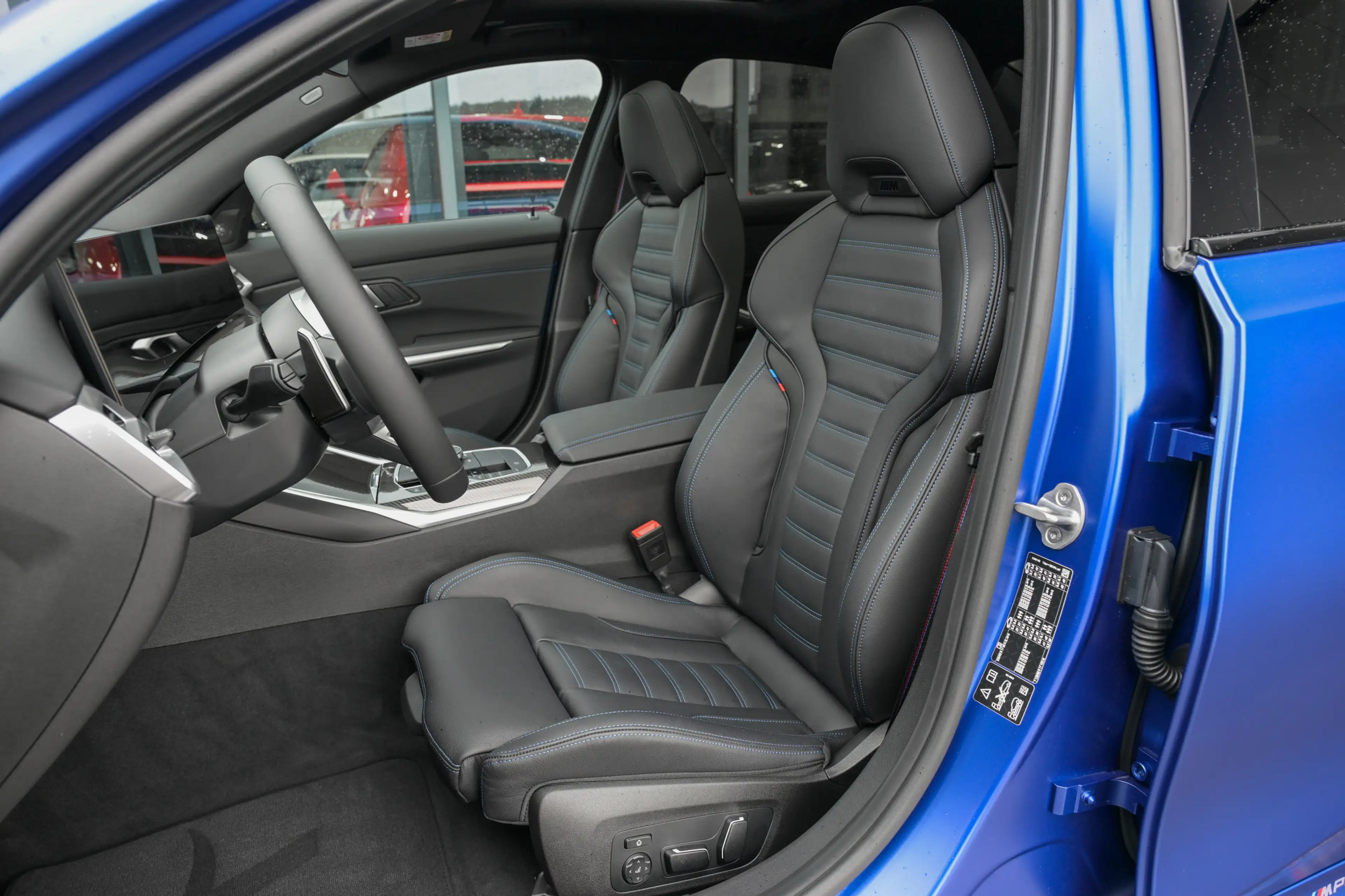BMW 340 xDrive M Sport Pro M-Sitze* M Performance* — photo 13