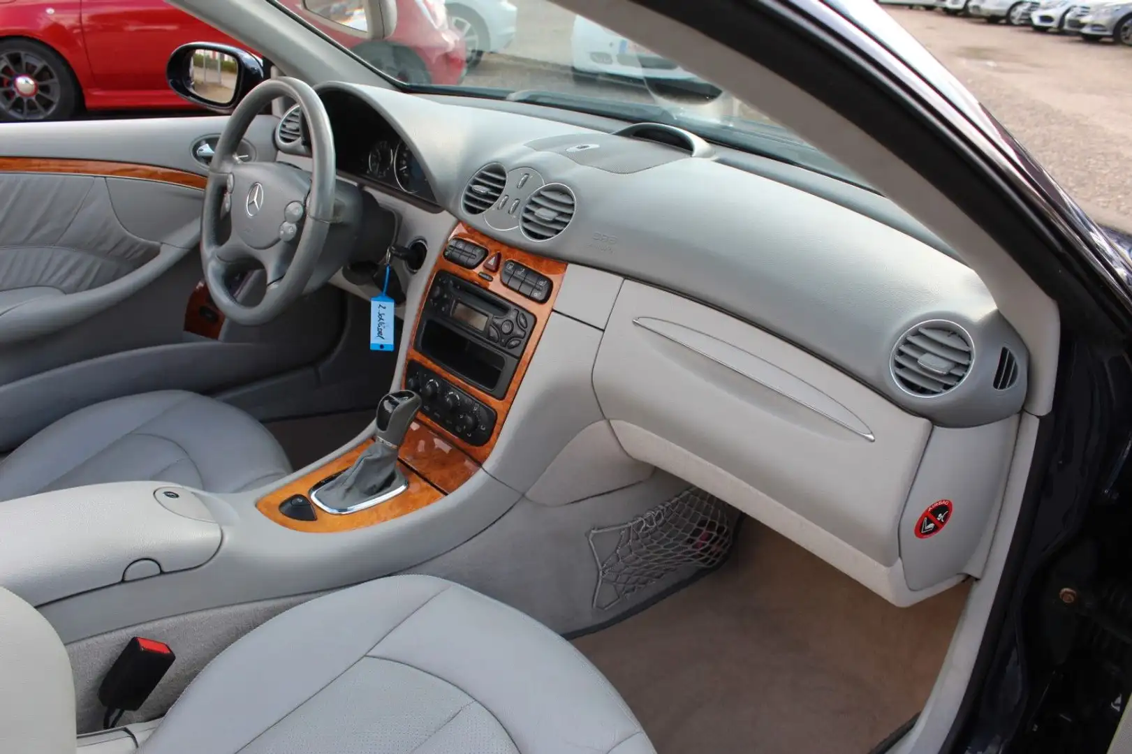 Mercedes-Benz CLK 200 Cabrio K*ELEGANCE*Leder*AMG Felgen*Tempo Bleu - 2