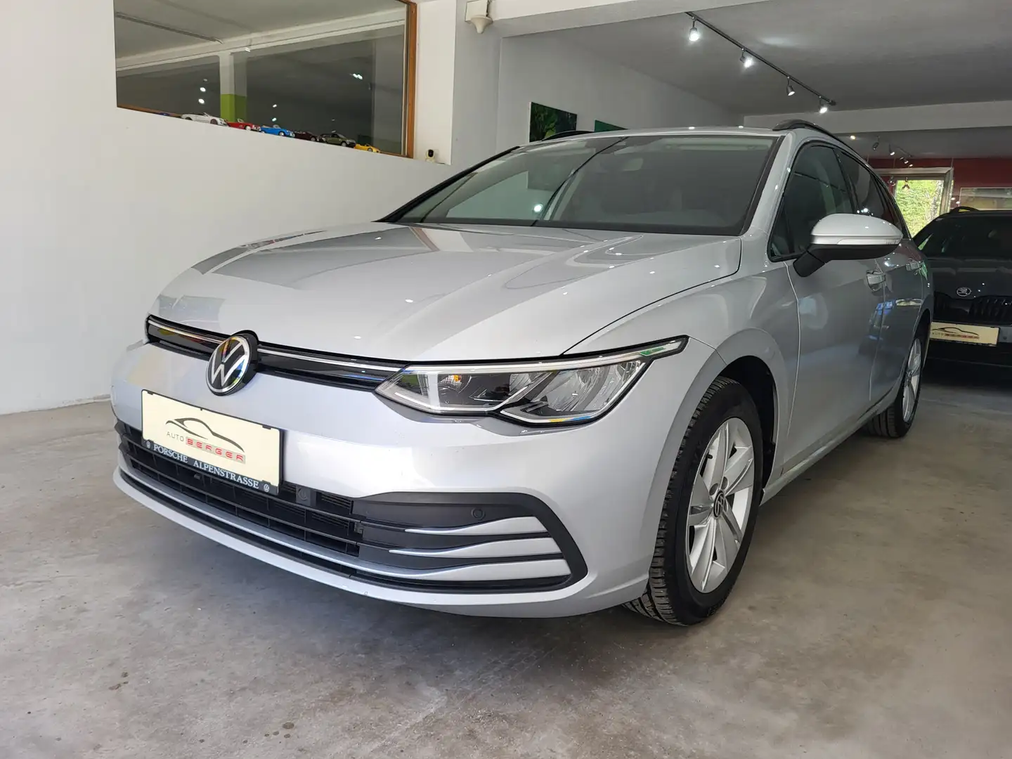 Volkswagen Golf Variant 2,0 TDI Life *3 Jahre Garantie Silber - 1