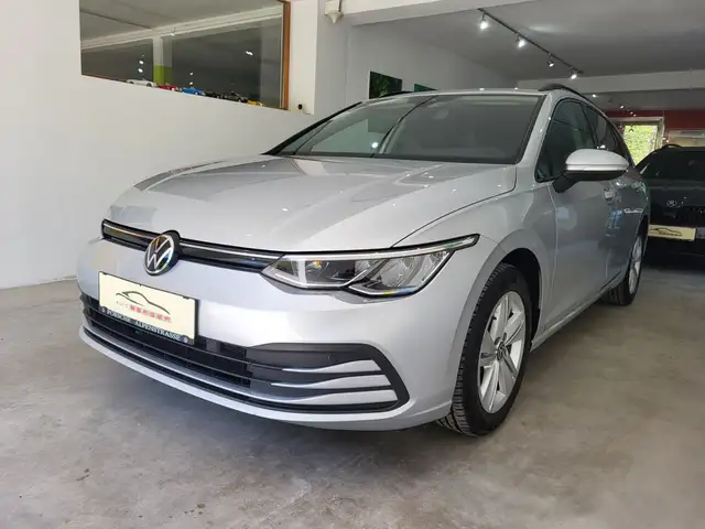 Volkswagen Golf Variant 2,0 TDI Life *3 Jahre Garantie