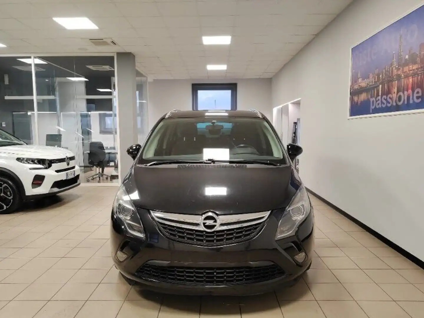 Opel Zafira Tourer Zafira Tourer 1.6 Turbo EcoM 150CV Elective Negro - 2