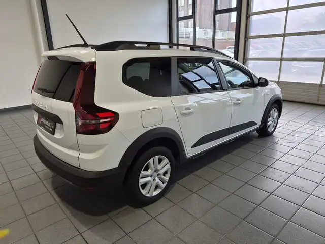 Dacia Jogger view 5
