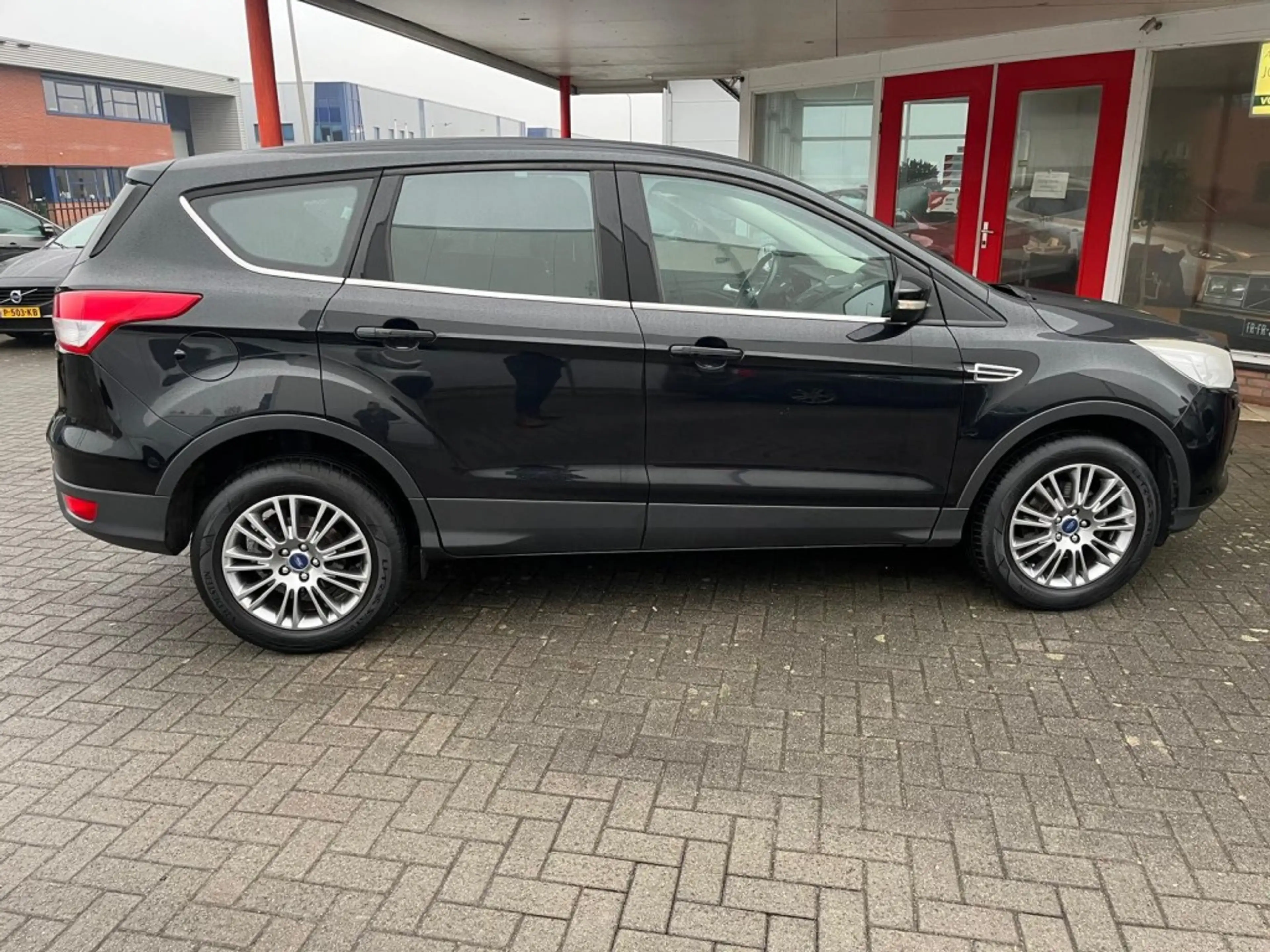 Ford Kuga 1.6 150PK eccoboost Bluetooth Nieuwe Distributie — photo 19