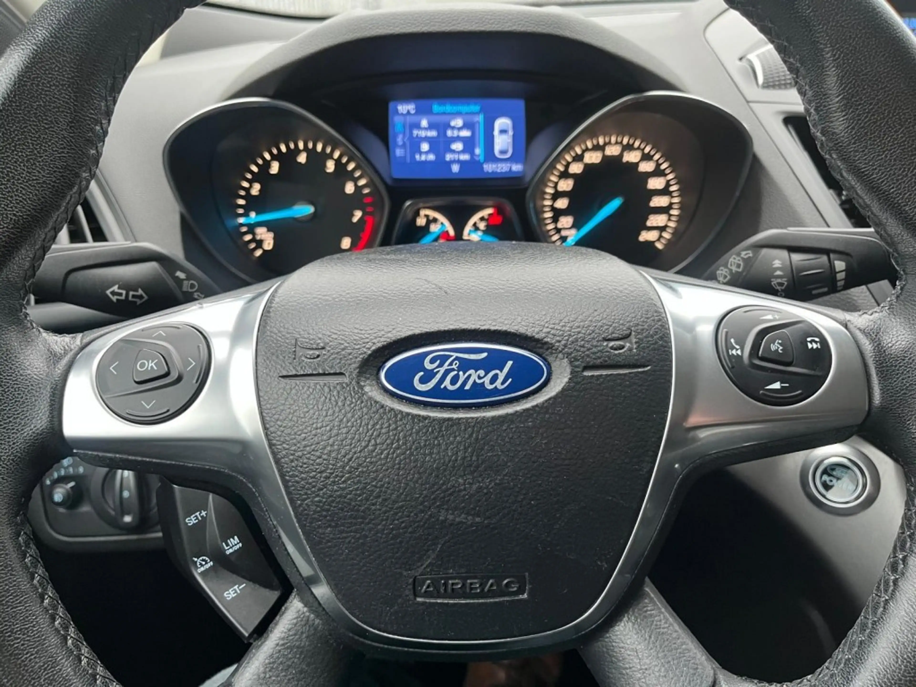 Ford Kuga 1.6 150PK eccoboost Bluetooth Nieuwe Distributie — photo 18