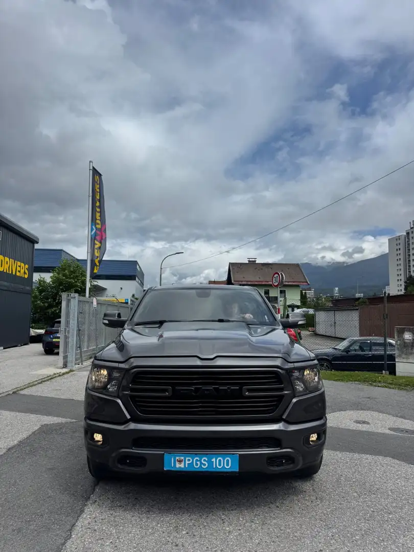 RAM 1500 RAM N1 LKW Zulassung 5.7 Hemi V8 Grau - 2