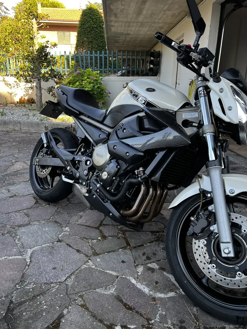 Yamaha XJ 6 - 1