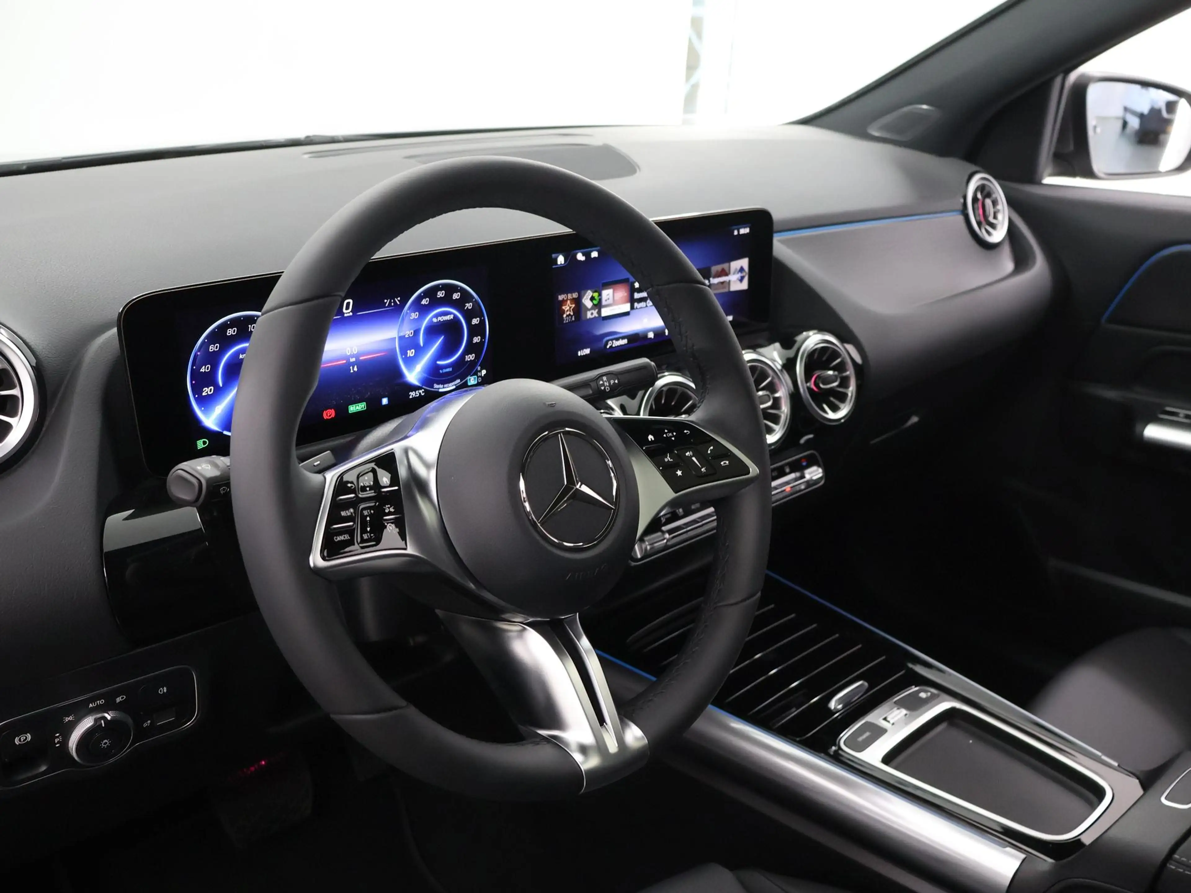 Mercedes-Benz EQA 250 250+ Business Solution Luxury 71 kWh | Panoramasch — photo 7