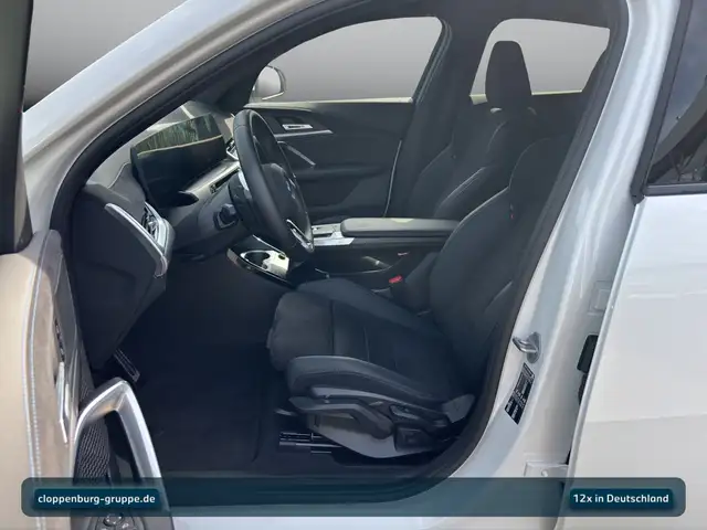 BMW X2 view 12