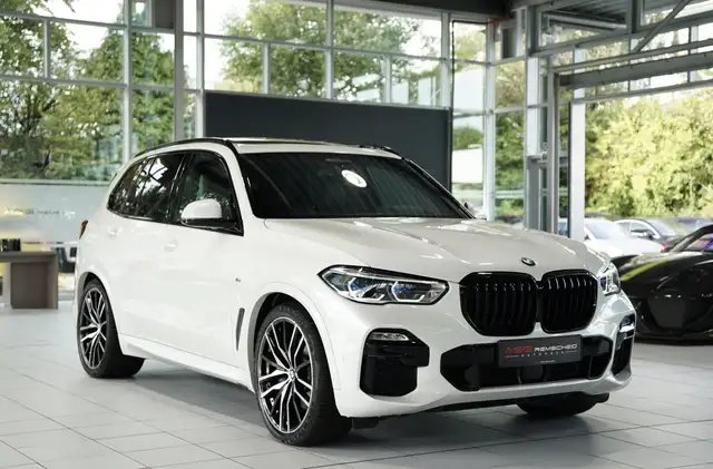 BMW X5 view 6