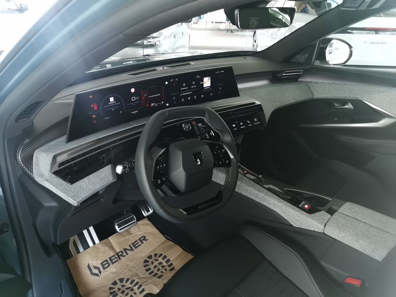 Peugeot 5008 5008 mHEV 145 e-DCS6 Aut. GT — photo 8