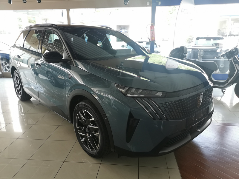 Peugeot 5008 5008 mHEV 145 e-DCS6 Aut. GT — photo 3