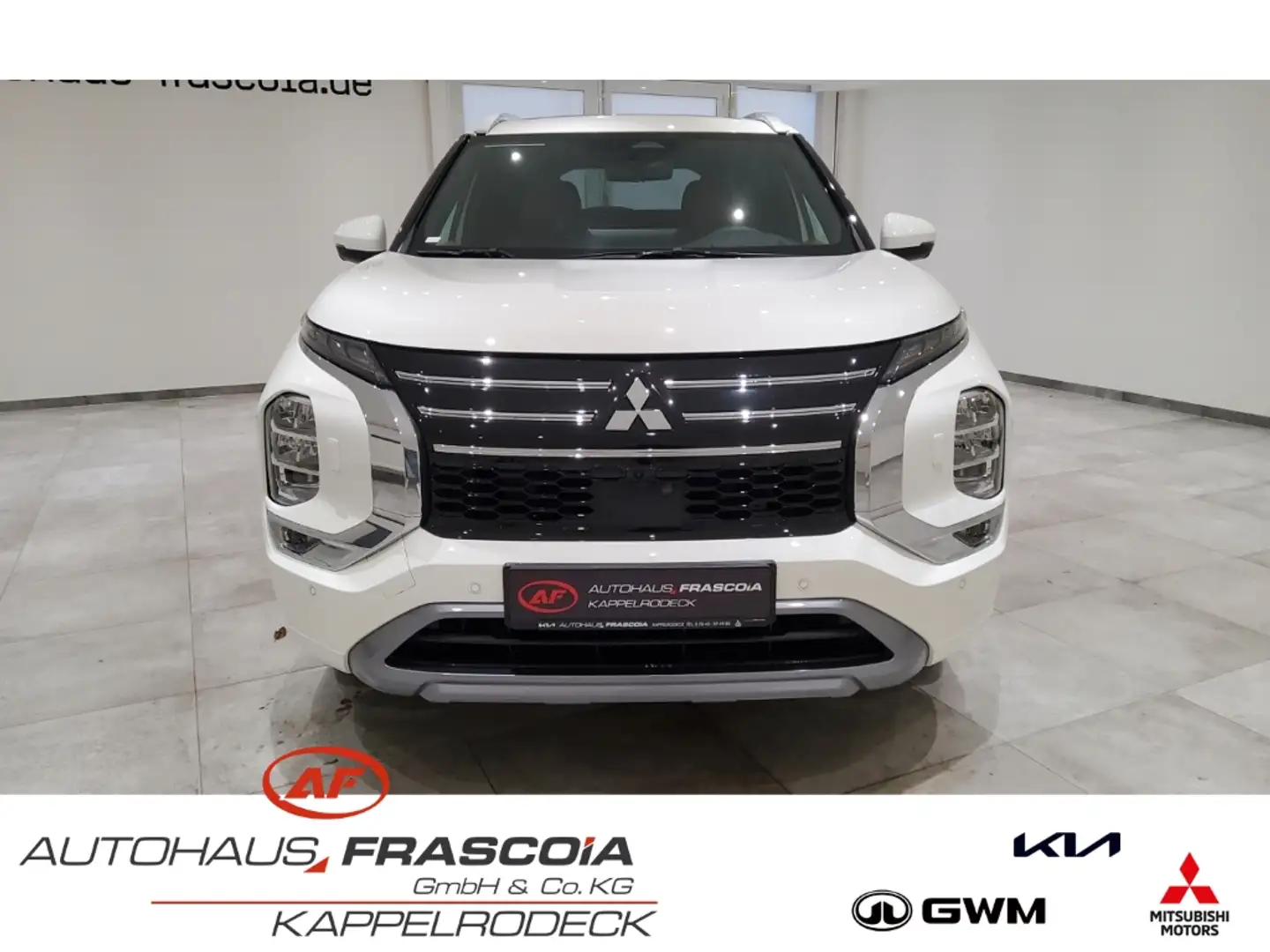 Mitsubishi Outlander Top (Luxury-Paket) 2,4 4WD Navi Leder ACC 360 grad Blanco - 2