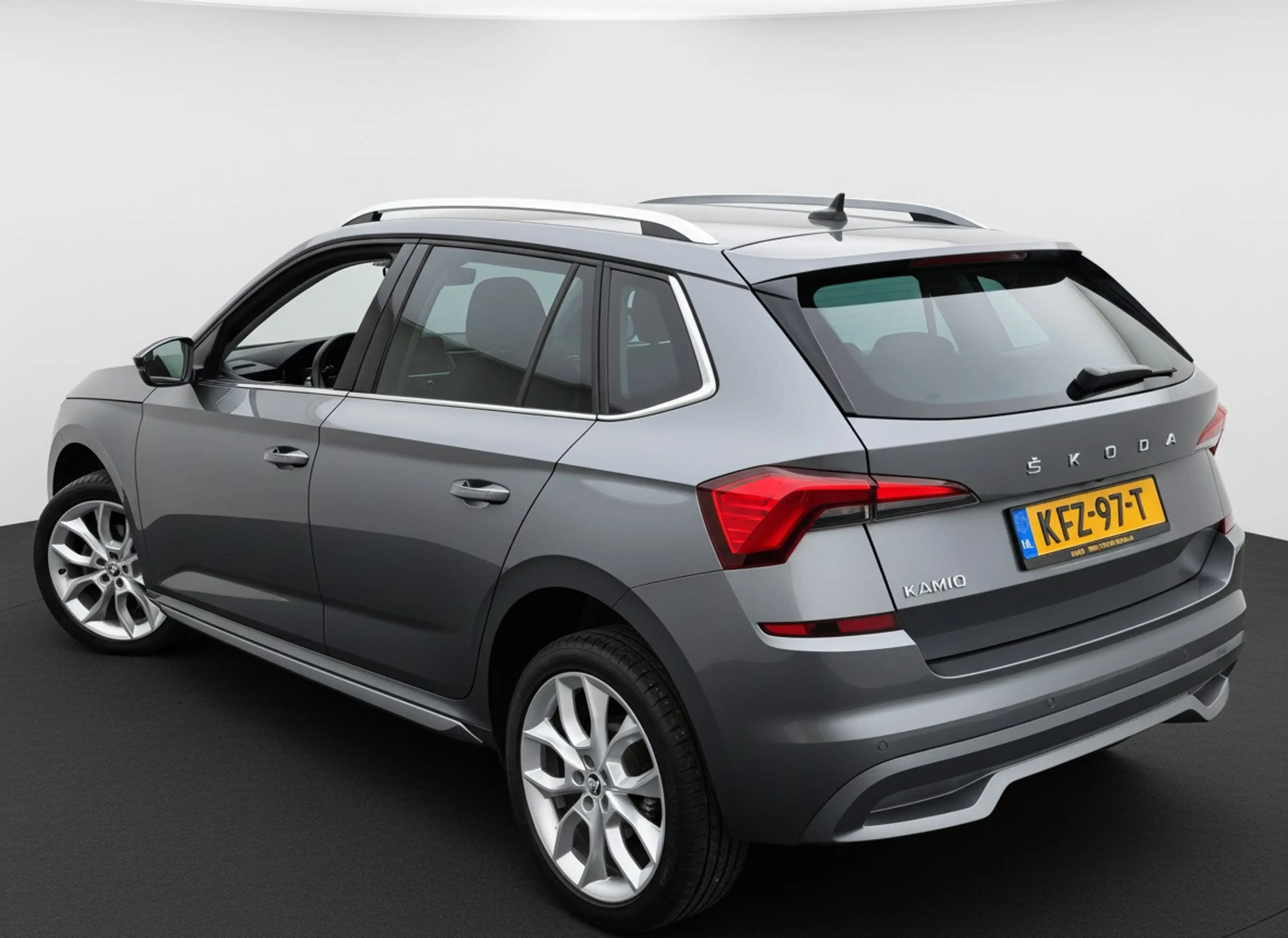Skoda Kamiq 1.5 TSI 150PK ACT DSG BUSINESS EDITION CAMERA/NAVI — photo 10