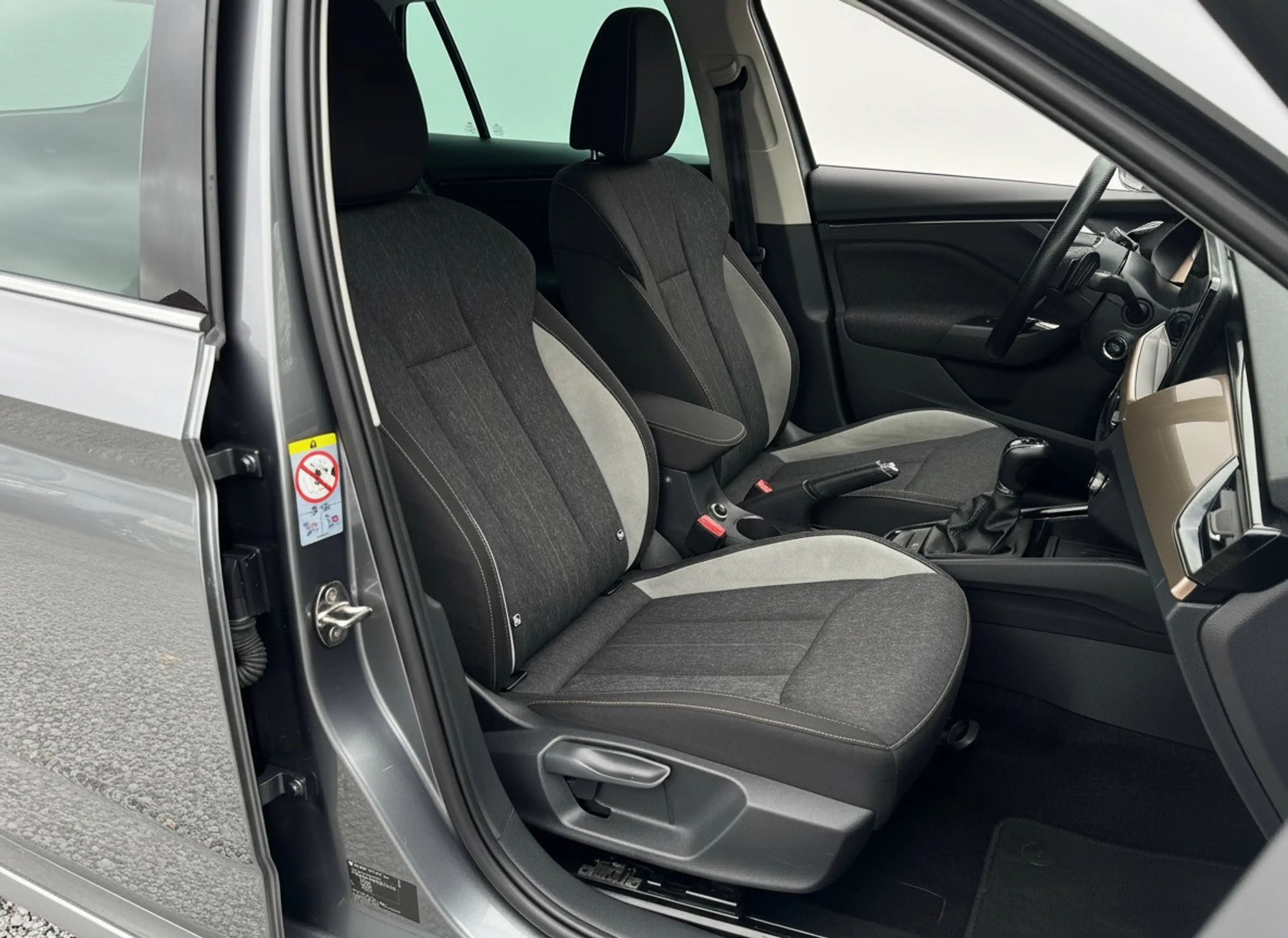 Skoda Kamiq 1.5 TSI 150PK ACT DSG BUSINESS EDITION CAMERA/NAVI — photo 20