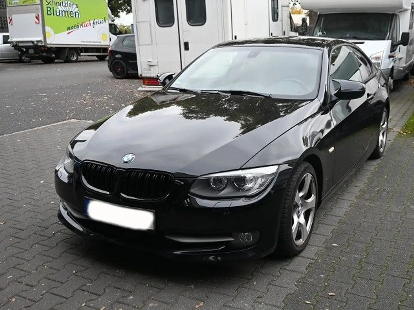 BMW 320 i Coupé Aut Navi Xenon PDC Sitzhz Tempomat Schwarz - 2
