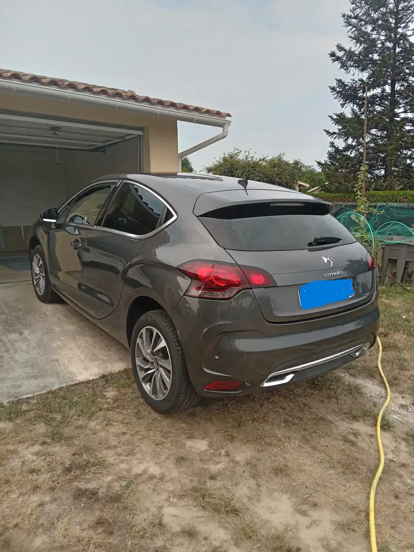 Citroen DS4 DS4 HDi 135So Chic Gris - 2