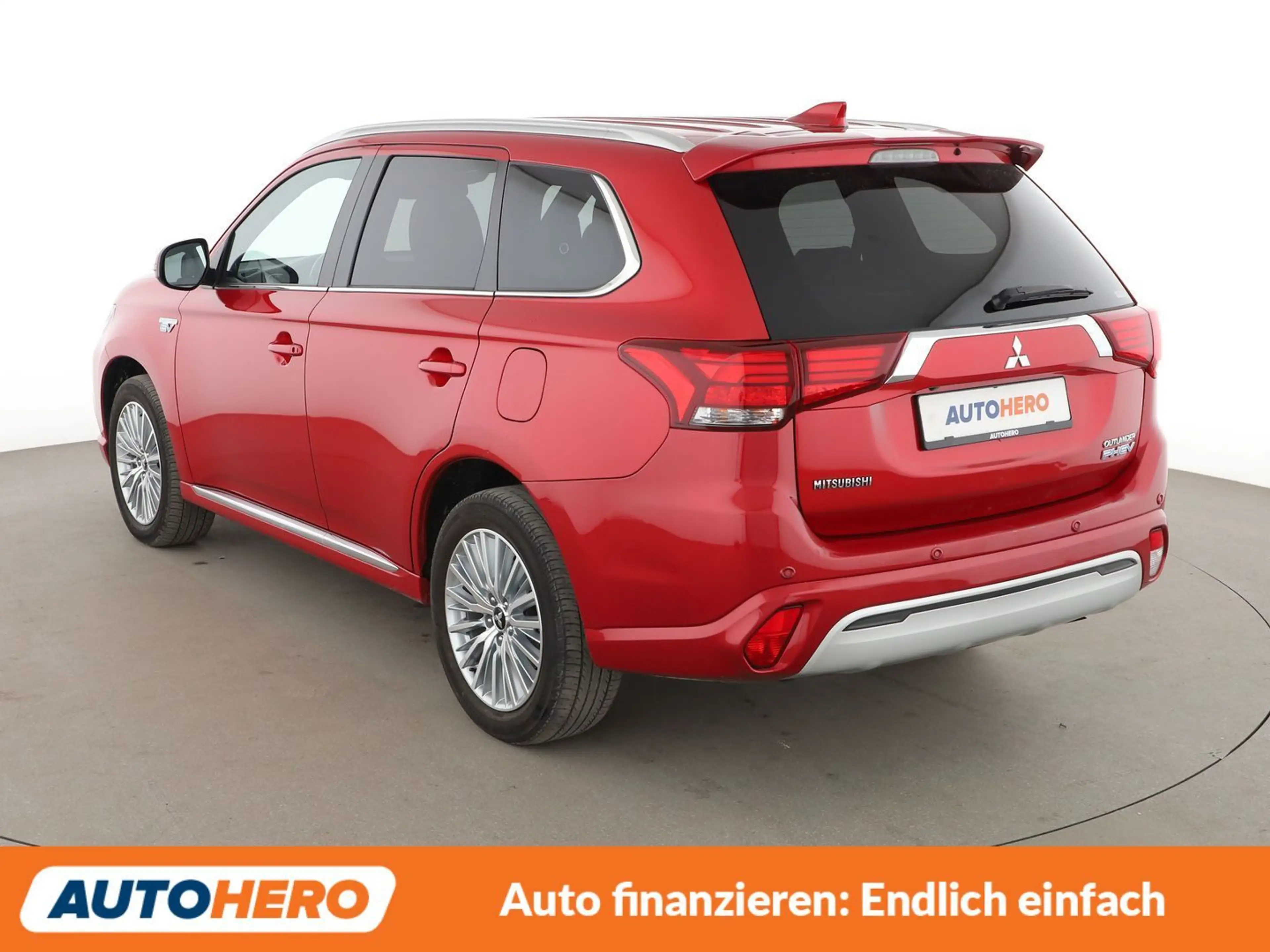 Mitsubishi Outlander 2.4 PHEV Top 4WD Aut.*NAVI*LED*ACC*CAM*PDC*SHZ* — photo 4