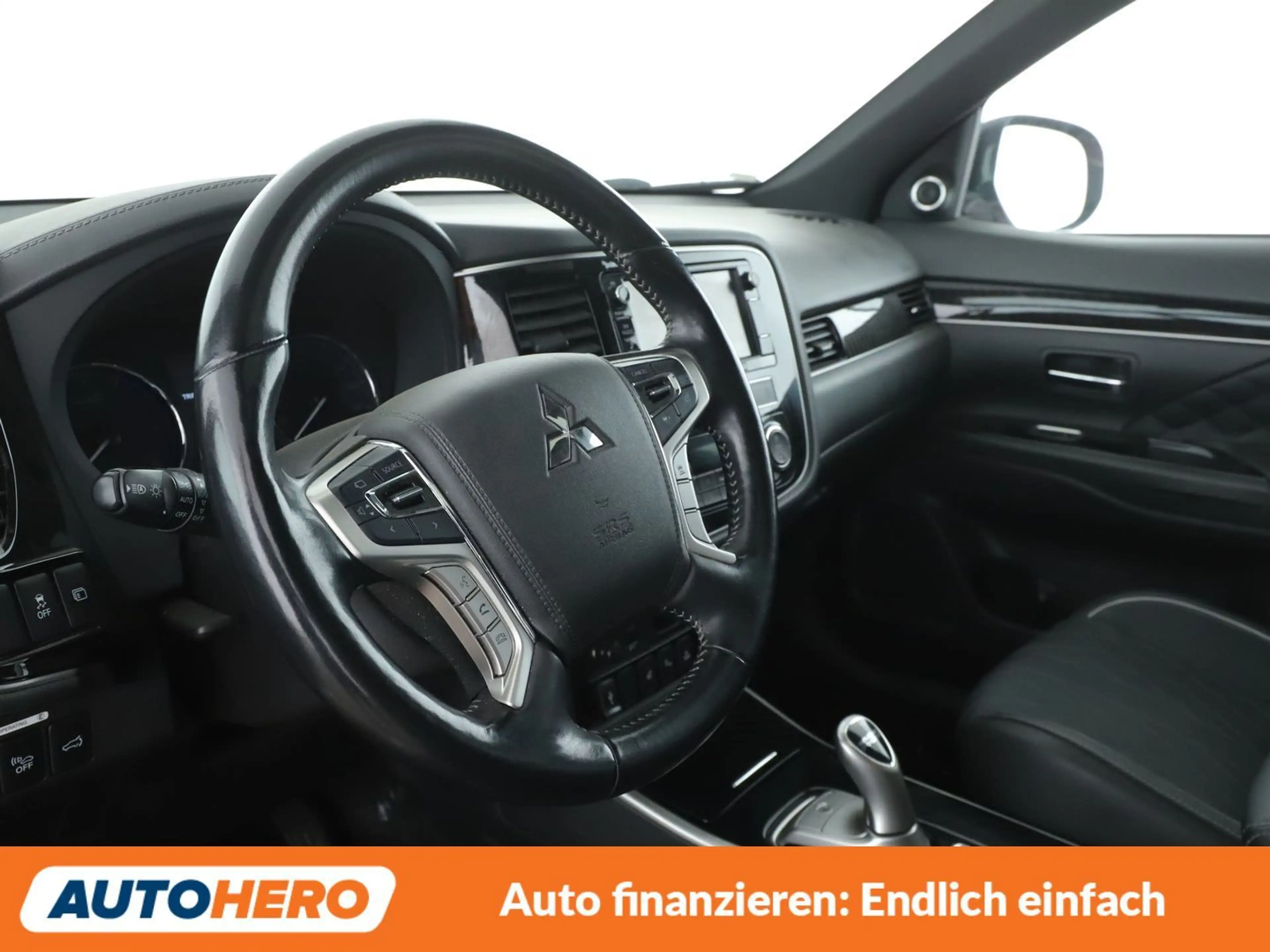 Mitsubishi Outlander 2.4 PHEV Top 4WD Aut.*NAVI*LED*ACC*CAM*PDC*SHZ* — photo 11