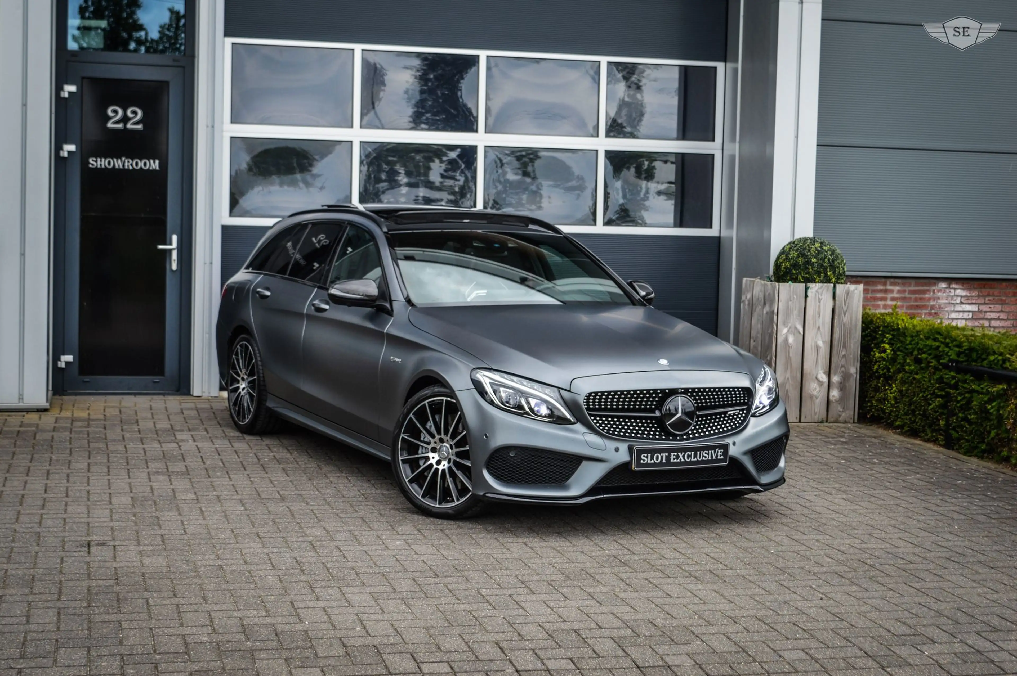 Mercedes-Benz C 43 AMG Estate 4MATIC|PANO|PERFOMANCE SEATS|360|ACC — photo 2