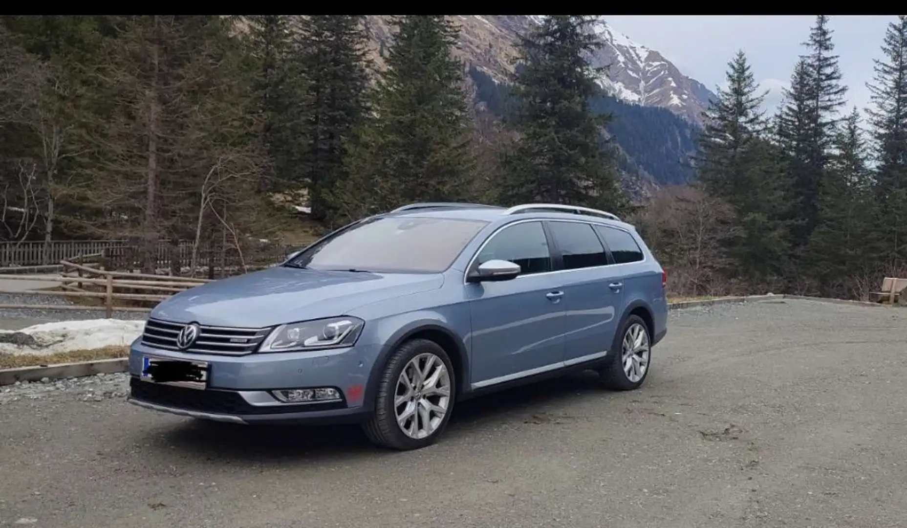 Volkswagen Passat Alltrack Basis BMT 4Motion Grau - 1