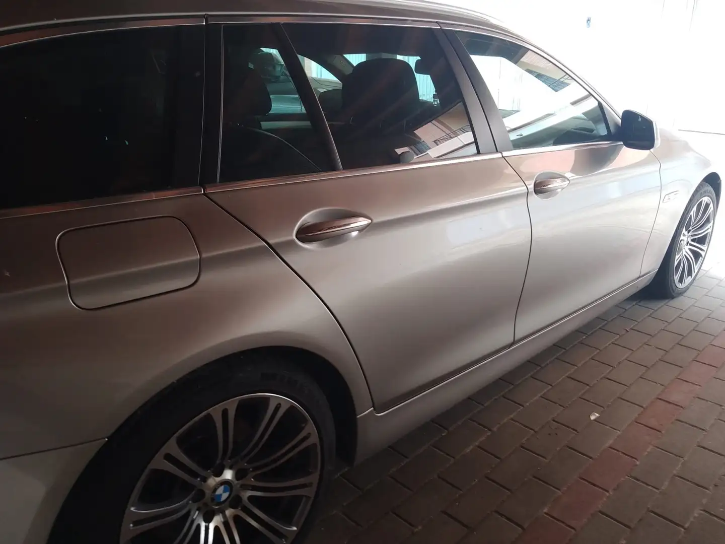 BMW 520 Serie 5 F11 Touring 520d Touring Business Oro - 1